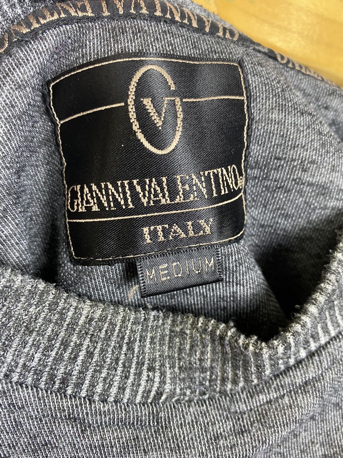 Designer × Valentino GIANNI VALENTINO ITALY SWEATSHIRT BIG LOGO - MEDIUM SIZE Size US M / EU 48-50 / 2 - 5 Thumbnail