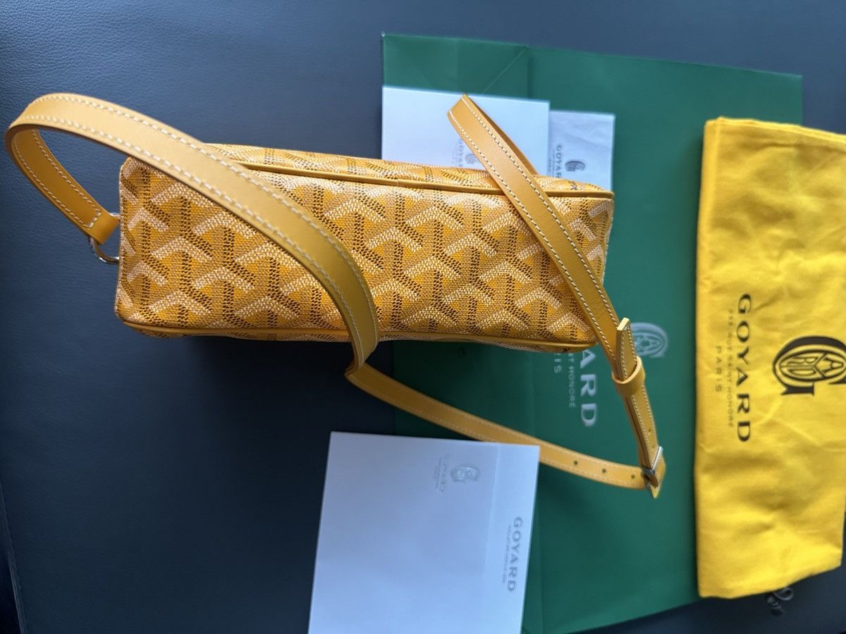 Goyard Brand New Limited Super Rare Cap Vert Goyard Camera Bag Size ONE SIZE - 23 Thumbnail