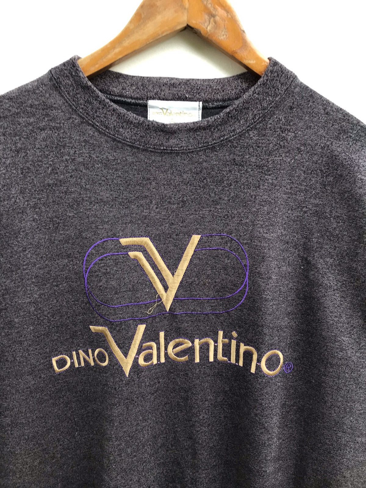 Valentino Vintage Dino Valentino Big Logo Sweatshirt Size US L / EU 52-54 / 3 - 4 Thumbnail