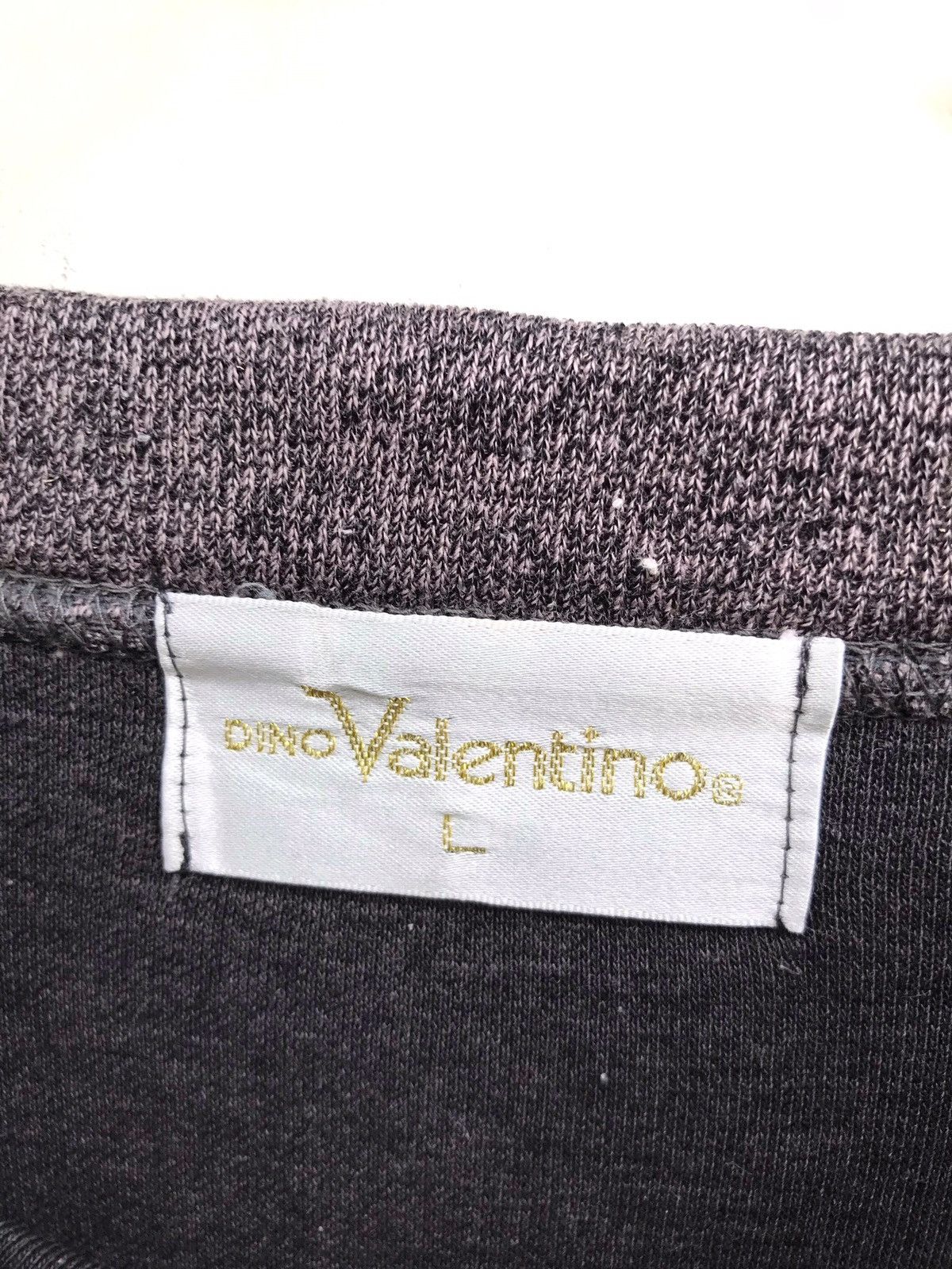 Valentino Vintage Dino Valentino Big Logo Sweatshirt Size US L / EU 52-54 / 3 - 7 Thumbnail