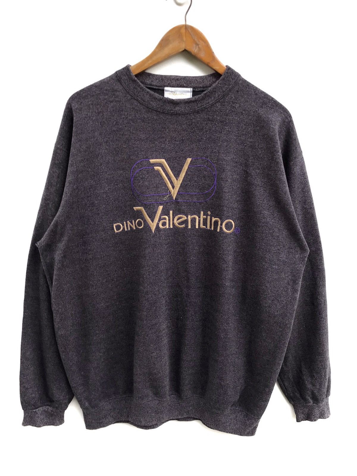 Valentino Vintage Dino Valentino Big Logo Sweatshirt Size US L / EU 52-54 / 3 - 3 Thumbnail