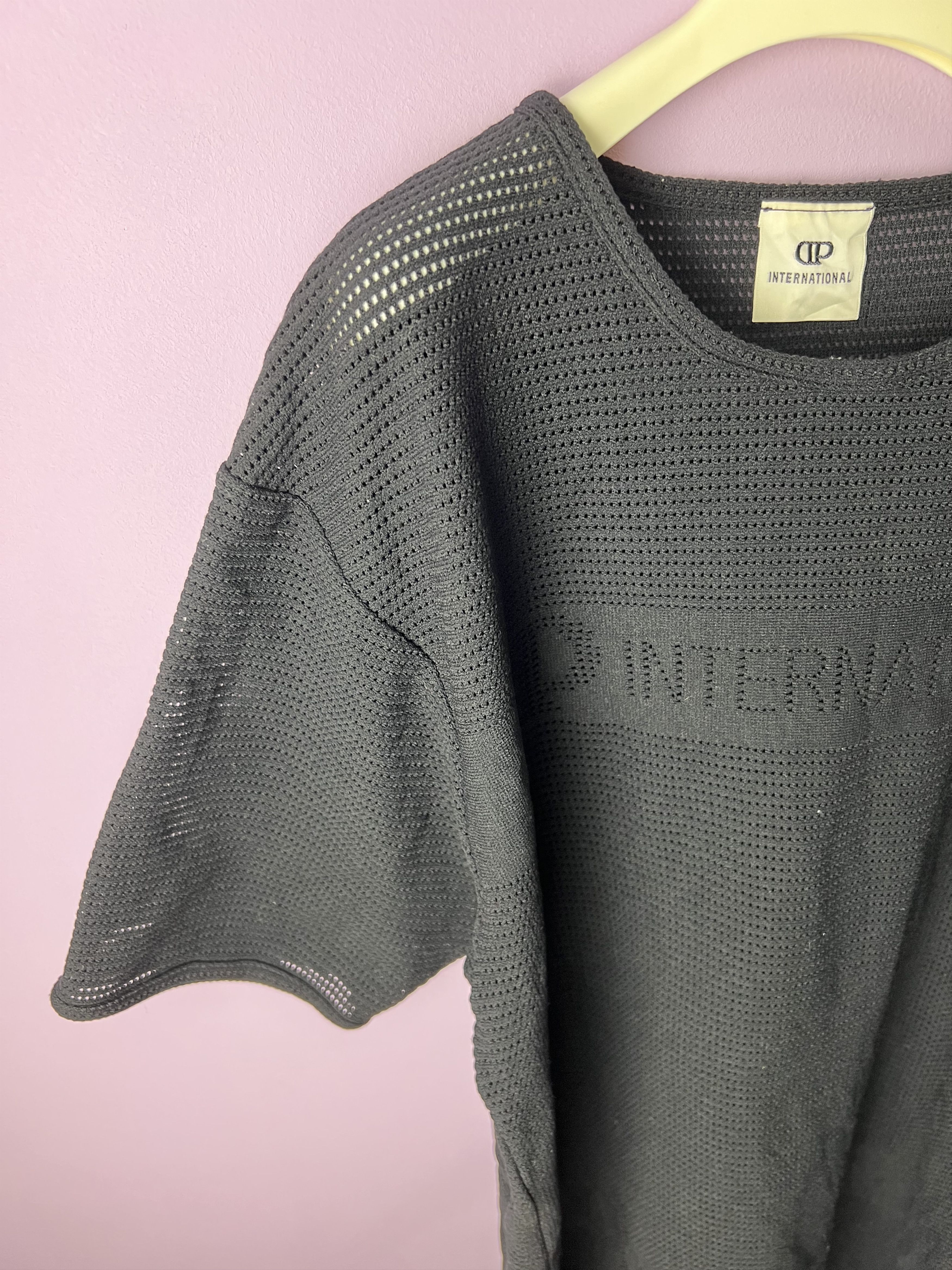 Japanese Brand 🔥Vintage Rare Black DP International Net Tees Size US M / EU 48-50 / 2 - 7 Thumbnail
