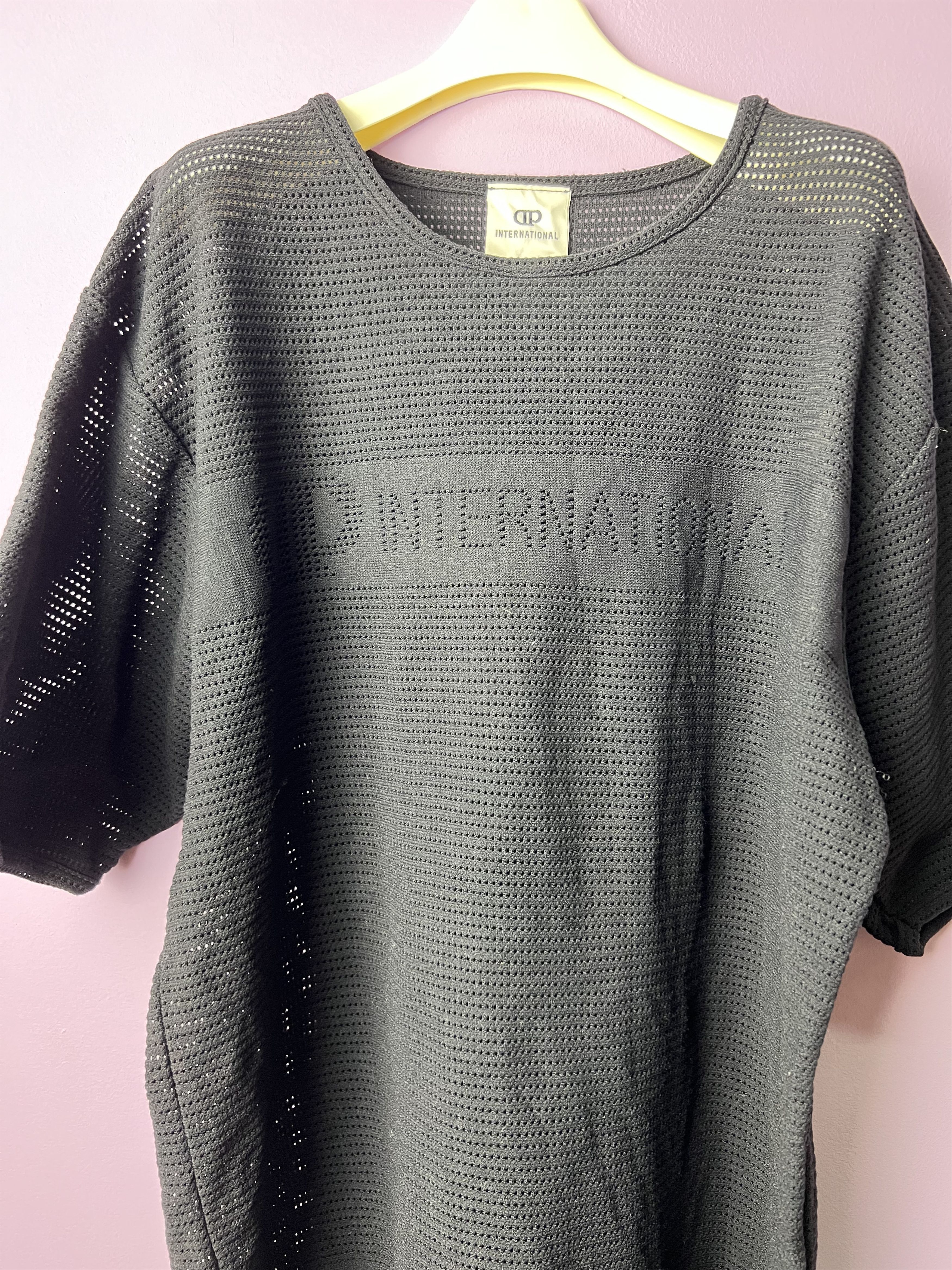 Japanese Brand 🔥Vintage Rare Black DP International Net Tees Size US M / EU 48-50 / 2 - 10 Thumbnail