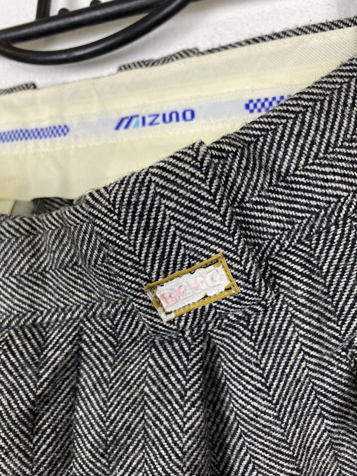 Mizuno × Smartwool × Vintage Vintage Mizuno Cropped Wool Pant Style Size US 30 / EU 46 - 5 Thumbnail
