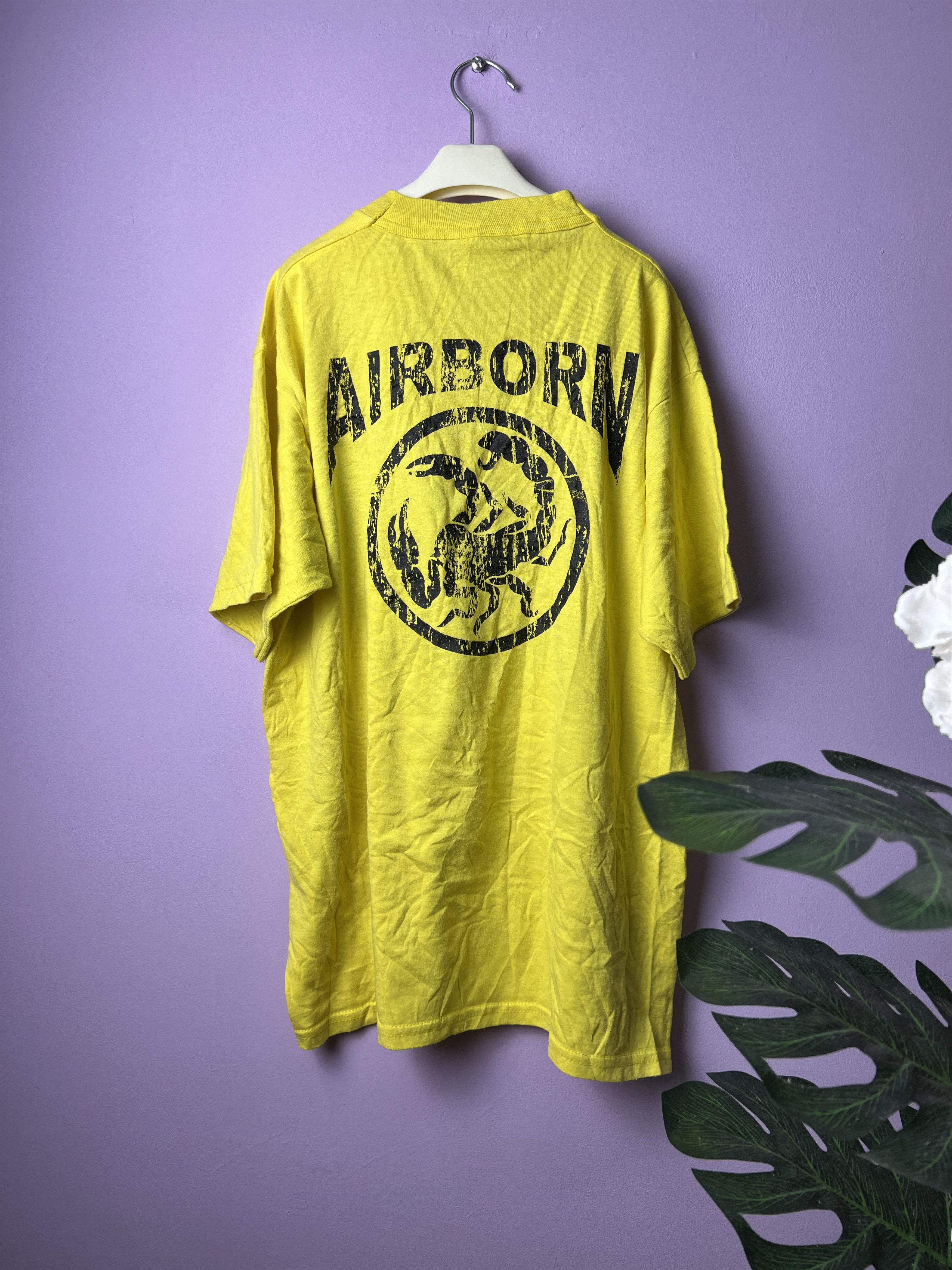 Vintage 🔥Vintage Yellow Airborn Military Scorpion Tees Size US M / EU 48-50 / 2 - 2 Thumbnail