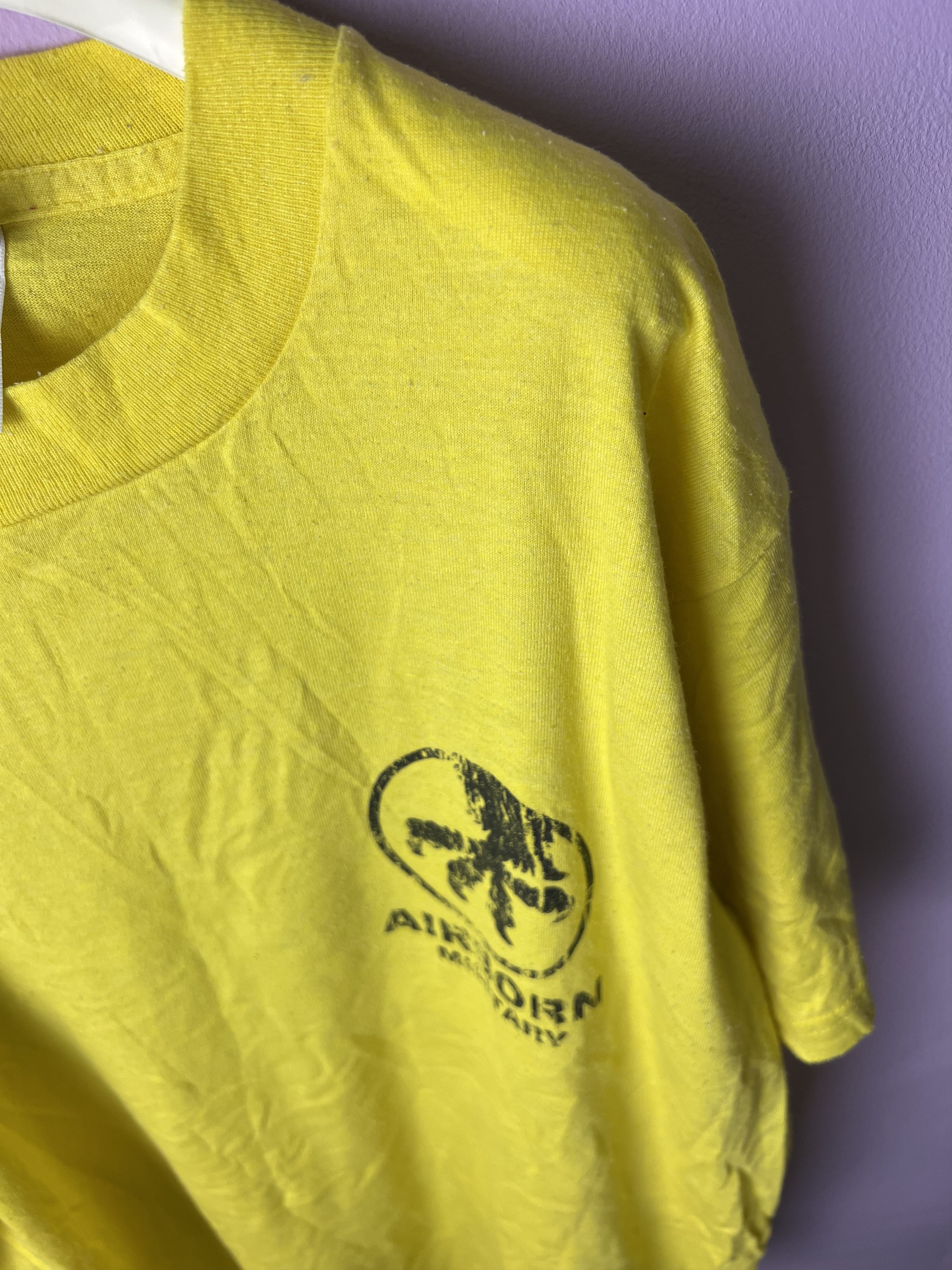 Vintage 🔥Vintage Yellow Airborn Military Scorpion Tees Size US M / EU 48-50 / 2 - 8 Thumbnail