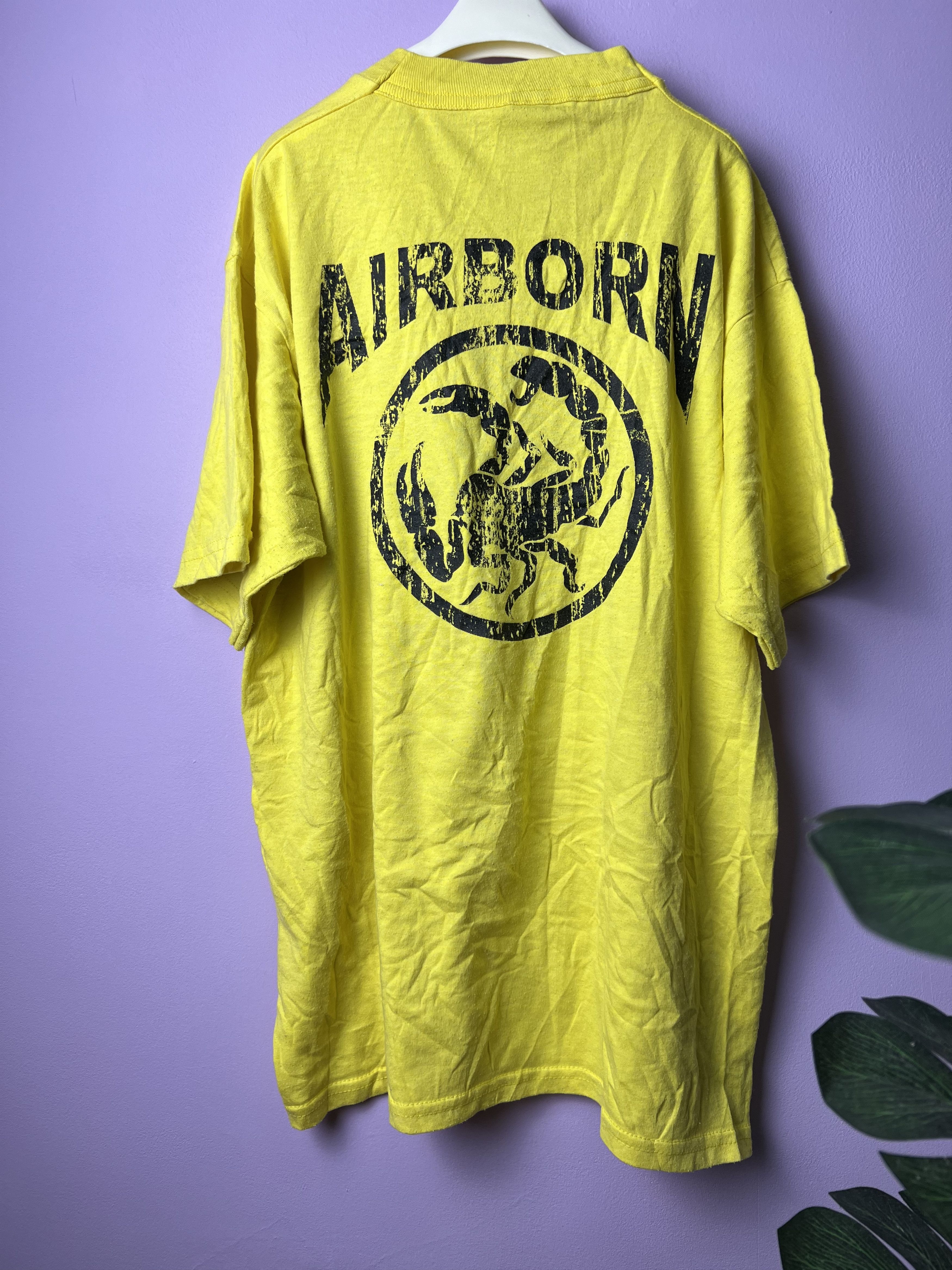 Vintage 🔥Vintage Yellow Airborn Military Scorpion Tees Size US M / EU 48-50 / 2 - 10 Thumbnail