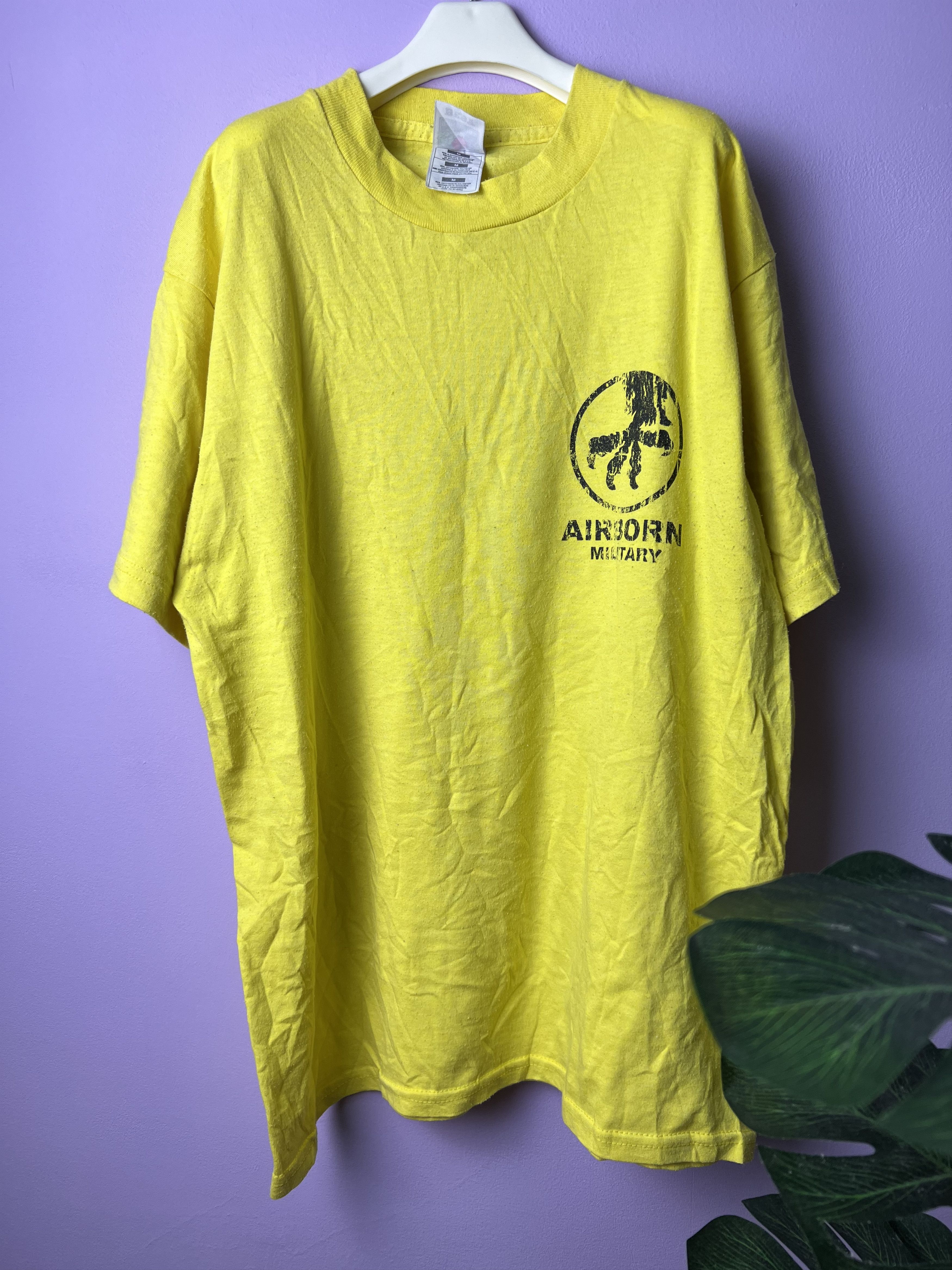 Vintage 🔥Vintage Yellow Airborn Military Scorpion Tees Size US M / EU 48-50 / 2 - 3 Thumbnail