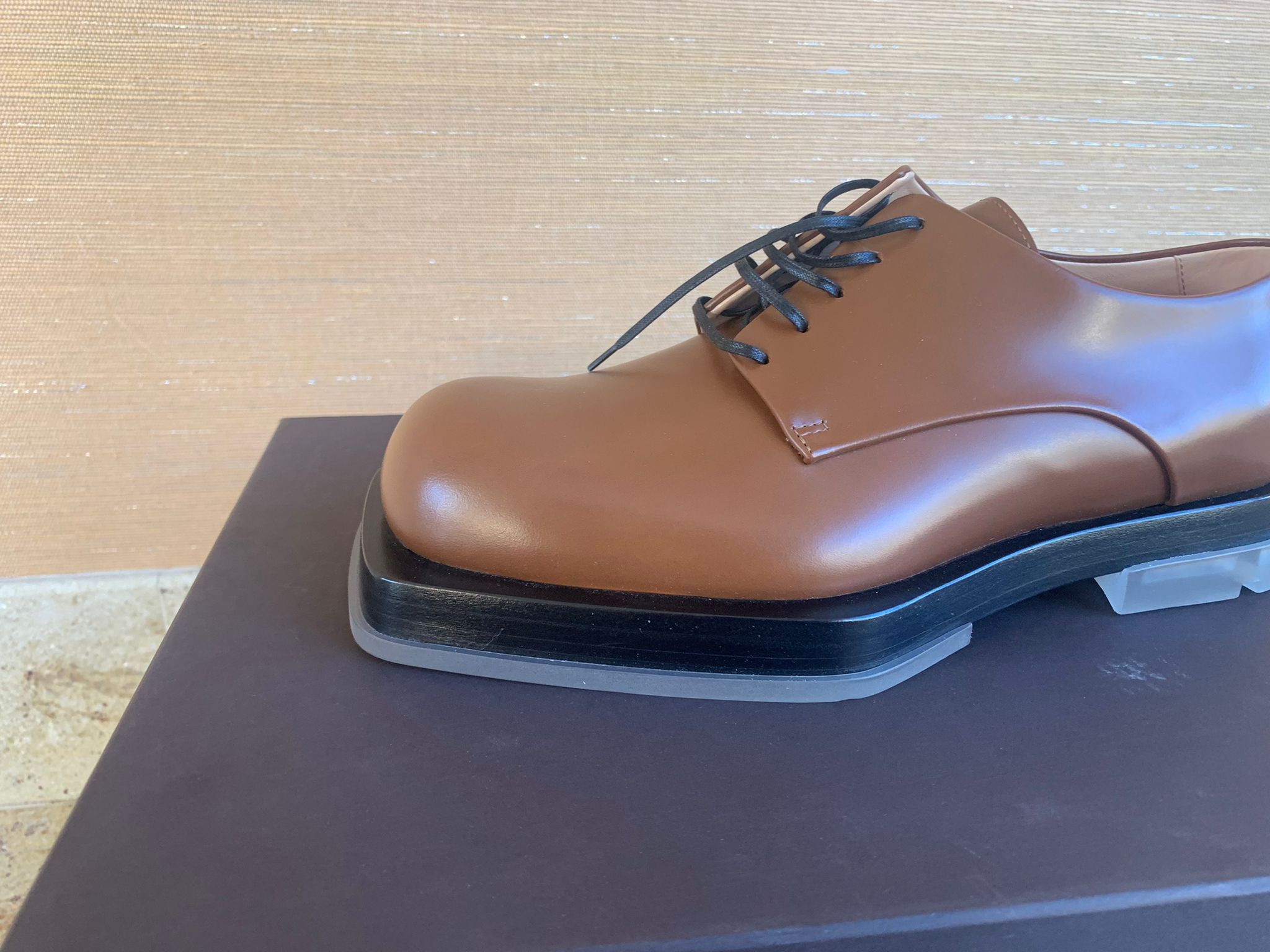 Bottega Veneta Lennon Low Top Boots in Light Brown Size US 7.5 / EU 40-41 - 2 Thumbnail