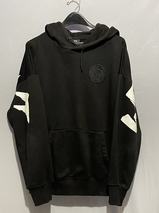 The weeknd best sale h&m hoodie