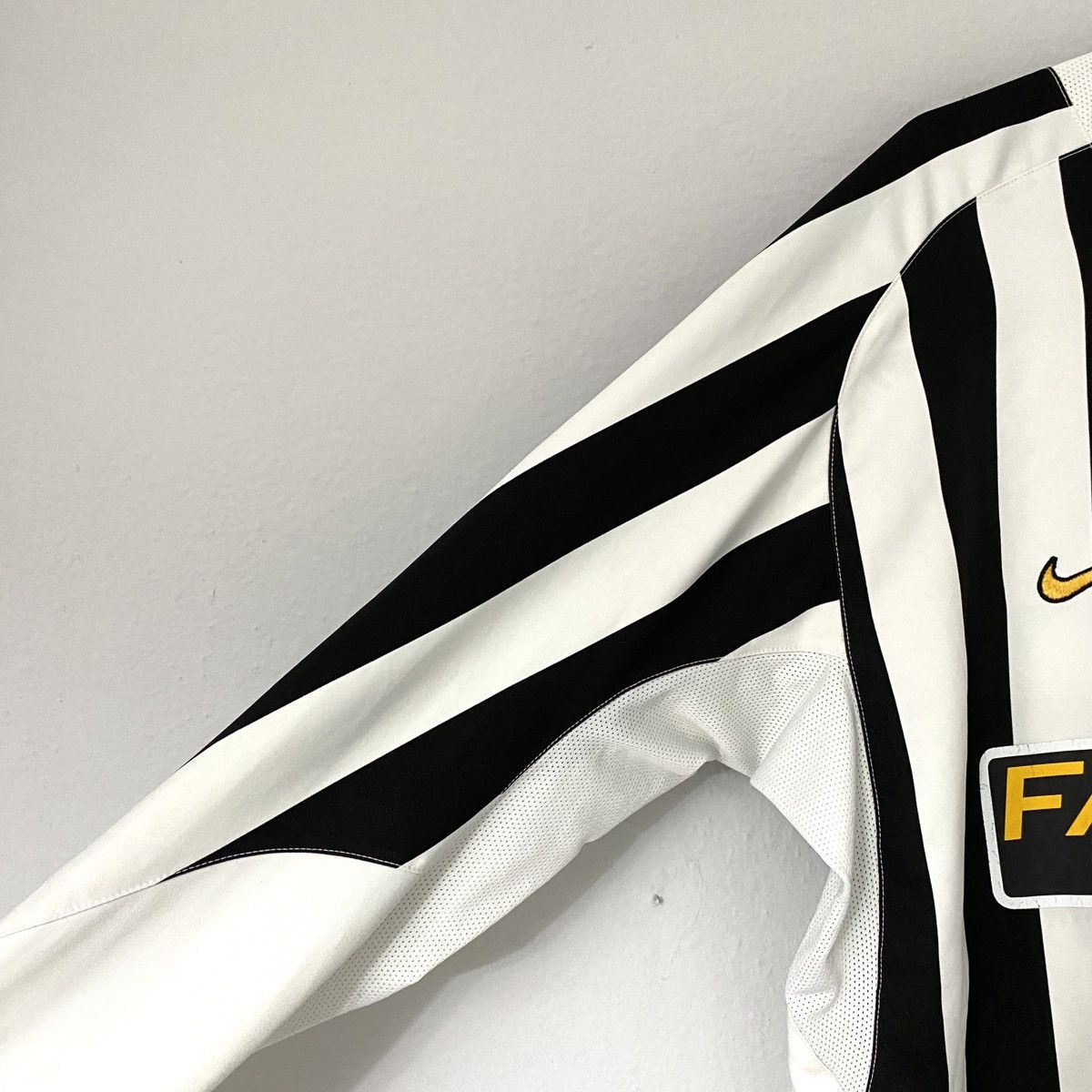 Nike × Vintage 2003 2004 Juventus Home Vintage Home Long Soccer Jersey Size US XL / EU 56 / 4 - 4 Thumbnail
