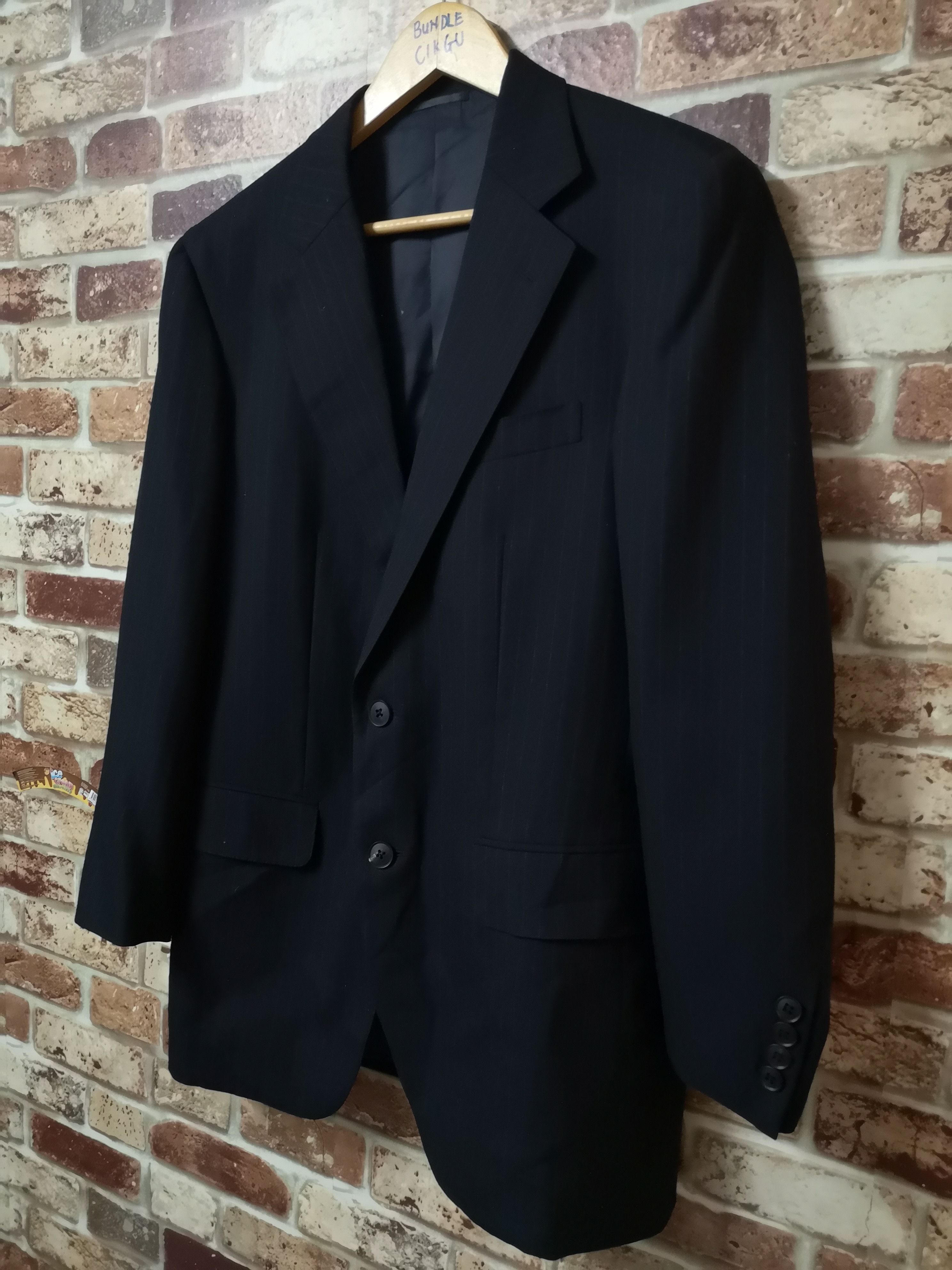 Burberry × Designer × Other DARK BLUE BLAZER AND NICE CONDITION Size US L / EU 52-54 / 3 - 3 Thumbnail