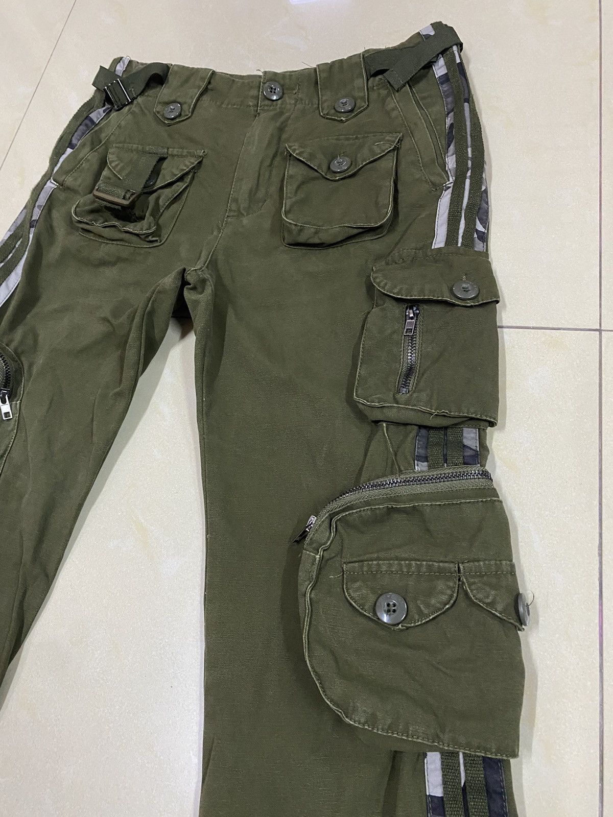 14th Addiction × Japanese Brand × Le Grande Bleu (L.G.B.) Japanese Brand Bondage Cargo Pants Size 28" / US 6 / IT 42 - 3 Thumbnail
