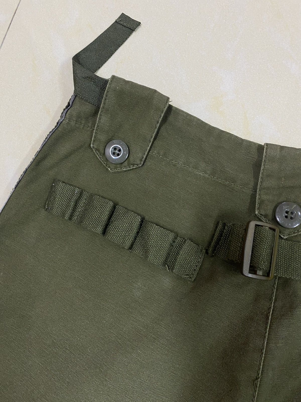 14th Addiction × Japanese Brand × Le Grande Bleu (L.G.B.) Japanese Brand Bondage Cargo Pants Size 28" / US 6 / IT 42 - 8 Thumbnail