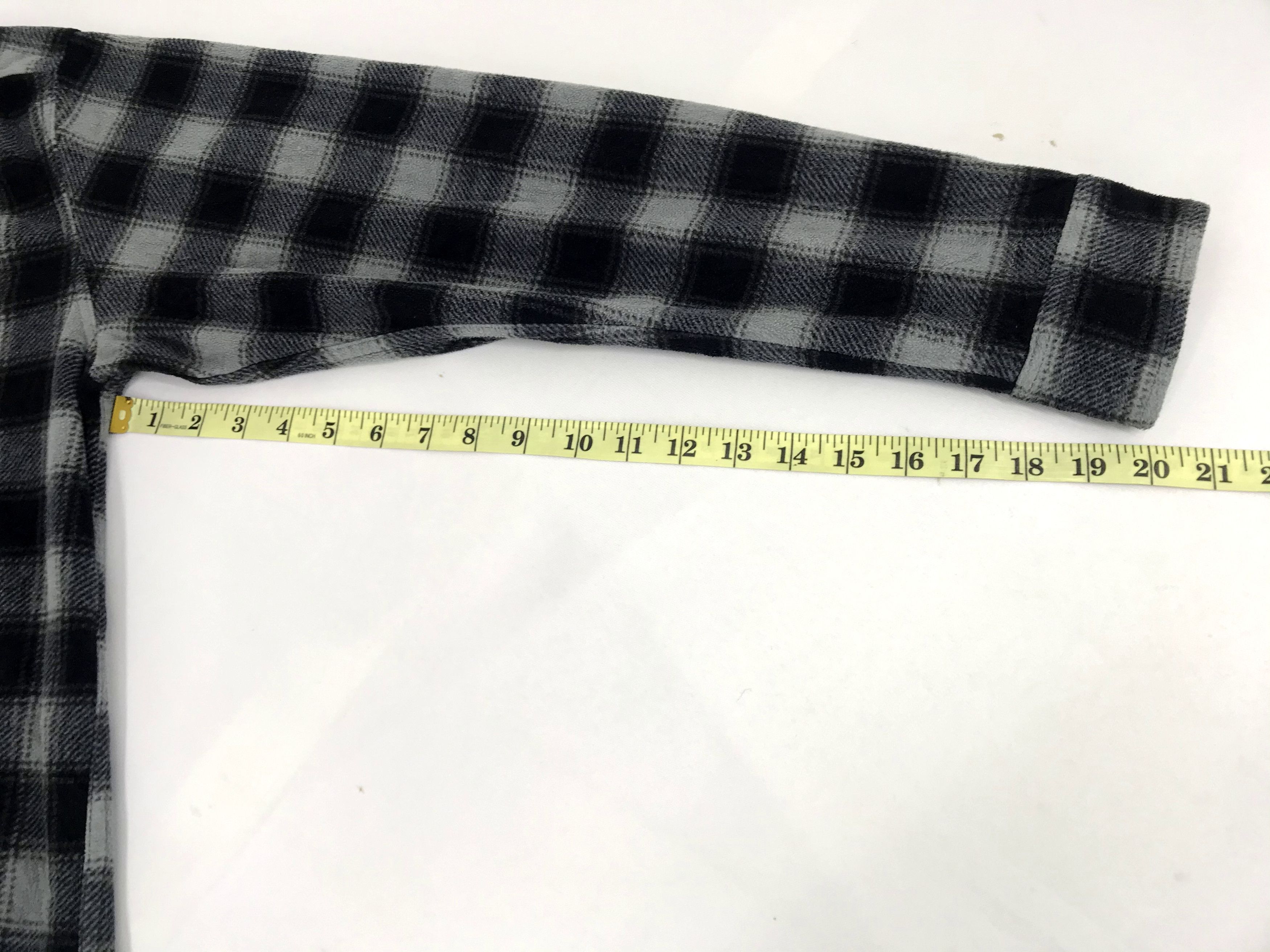 Flannel Vintage Style Flannel Uniqlo Casual Shirt Plaid Checked Size US XL / EU 56 / 4 - 11 Thumbnail