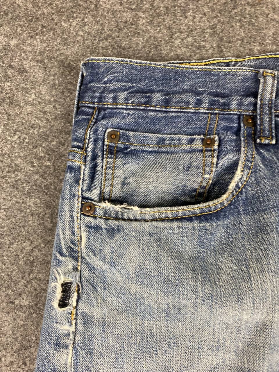 Levi's levis 569 loose fit distressed denim Size US 43 - 10 Thumbnail