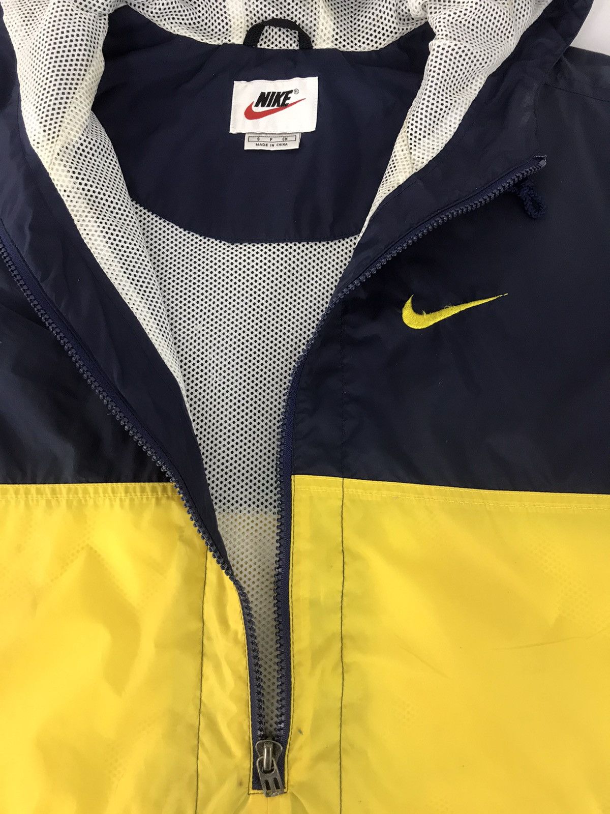 Nike × Vintage Vtg 90s Nike Windbreaker Hoodie Nylon Jacket Fashion XXL Size US XXL / EU 58 / 5 - 3 Thumbnail