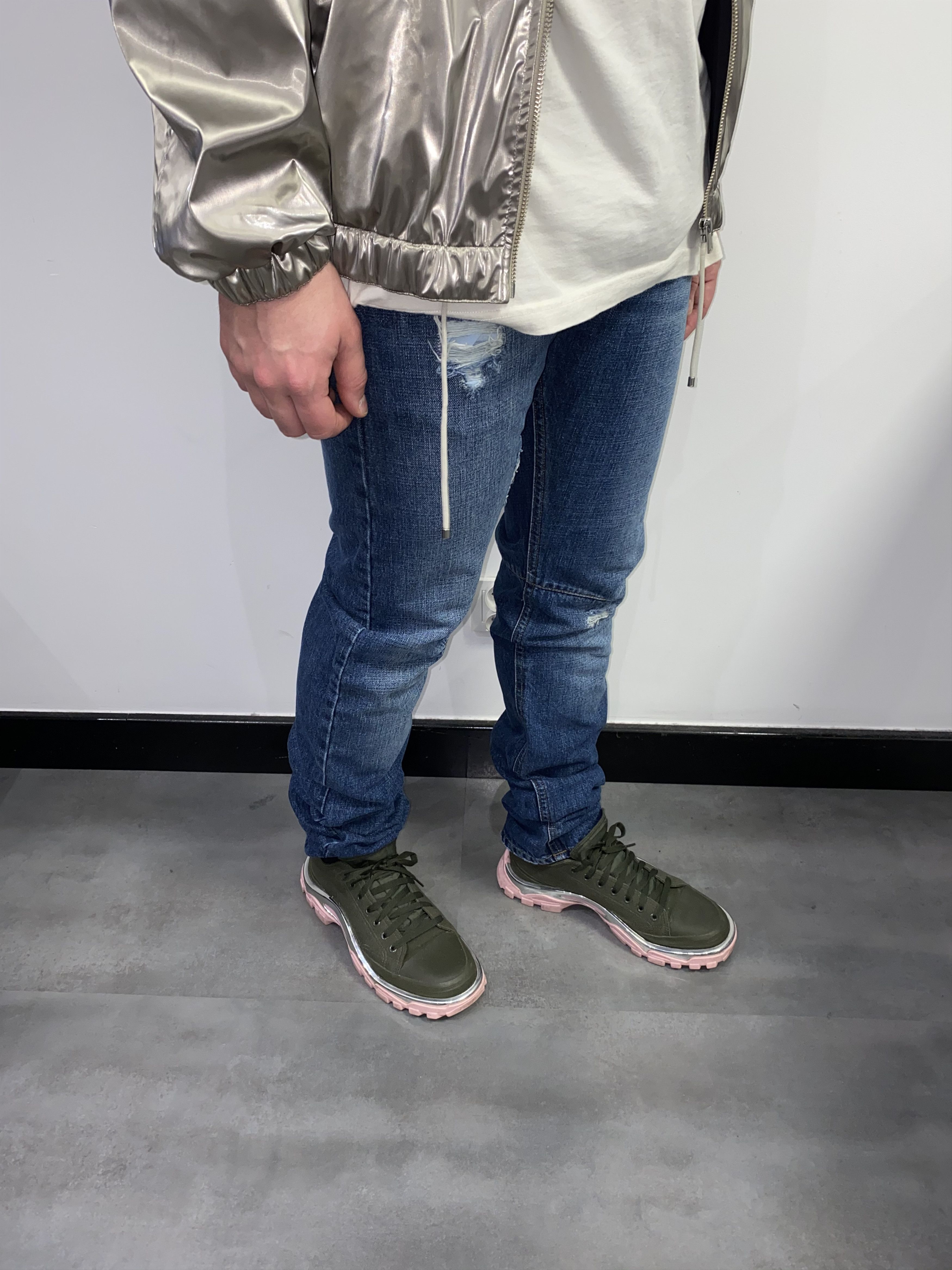 Balmain Pierre Balmain Distressed Indigo Biker Denim Pants Size US 34 / EU 50 - 3 Thumbnail