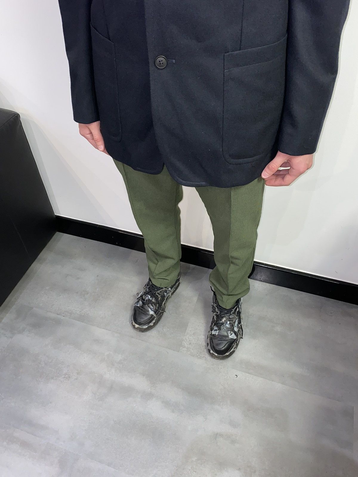 Needles Needles Butterfly Logo Swamp Green Thin Sweatpants Joggers Size US 32 / EU 48 - 4 Thumbnail