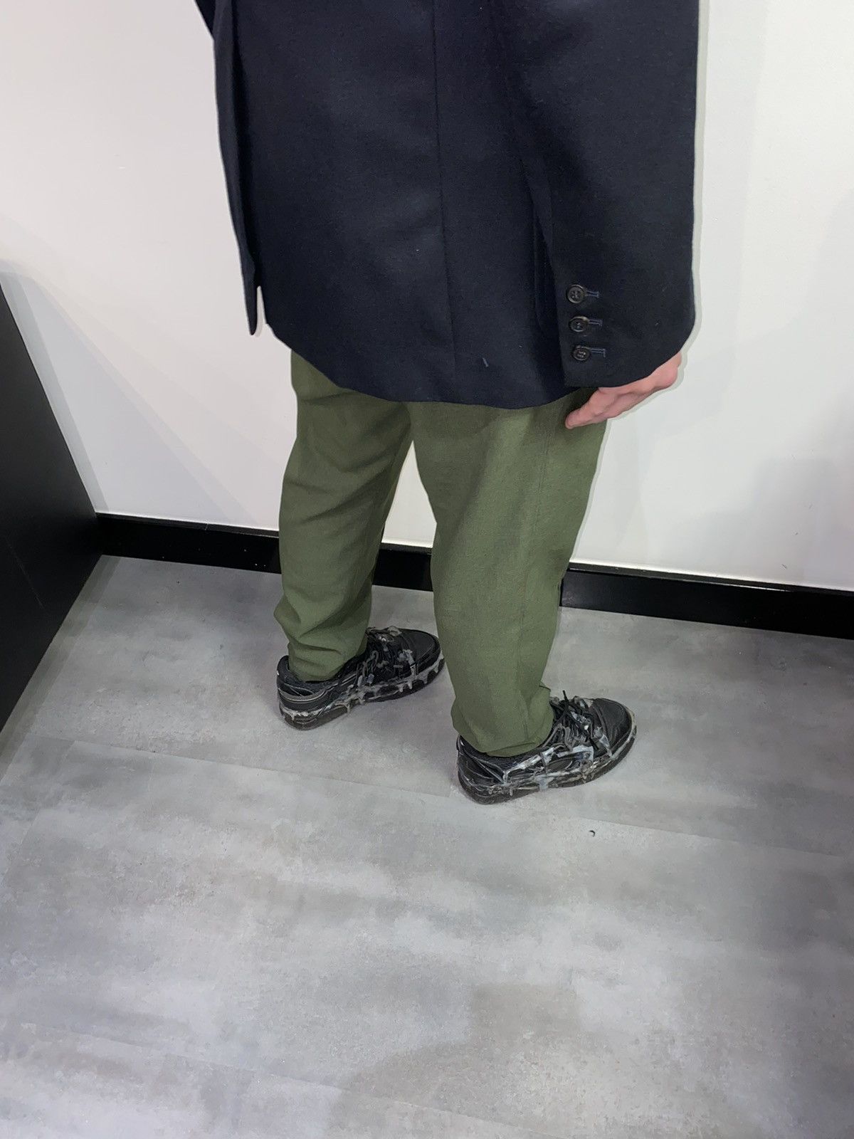 Needles Needles Butterfly Logo Swamp Green Thin Sweatpants Joggers Size US 32 / EU 48 - 7 Thumbnail