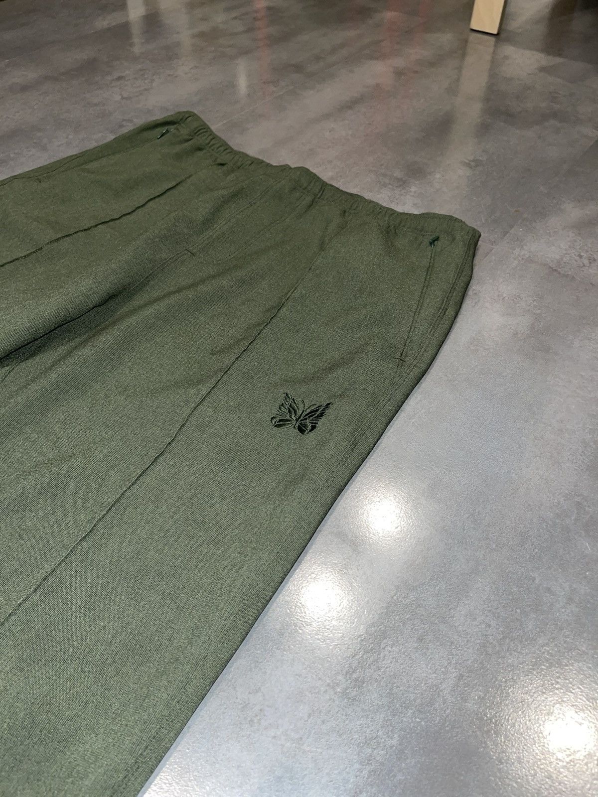 Needles Needles Butterfly Logo Swamp Green Thin Sweatpants Joggers Size US 32 / EU 48 - 12 Thumbnail