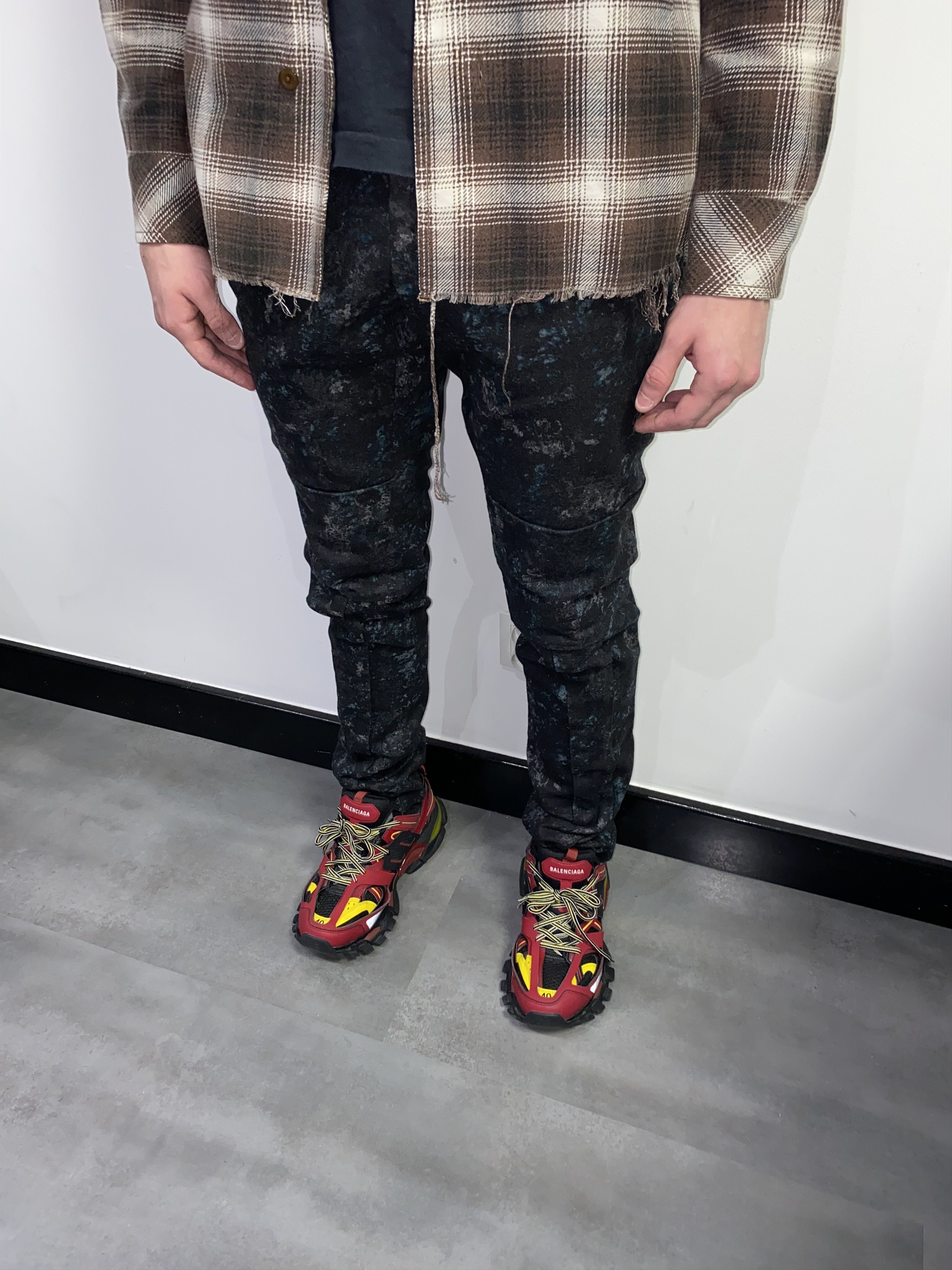 Balenciaga Balenciaga Art Painting Wool Casual Pants Size US 30 / EU 46 - 5 Thumbnail