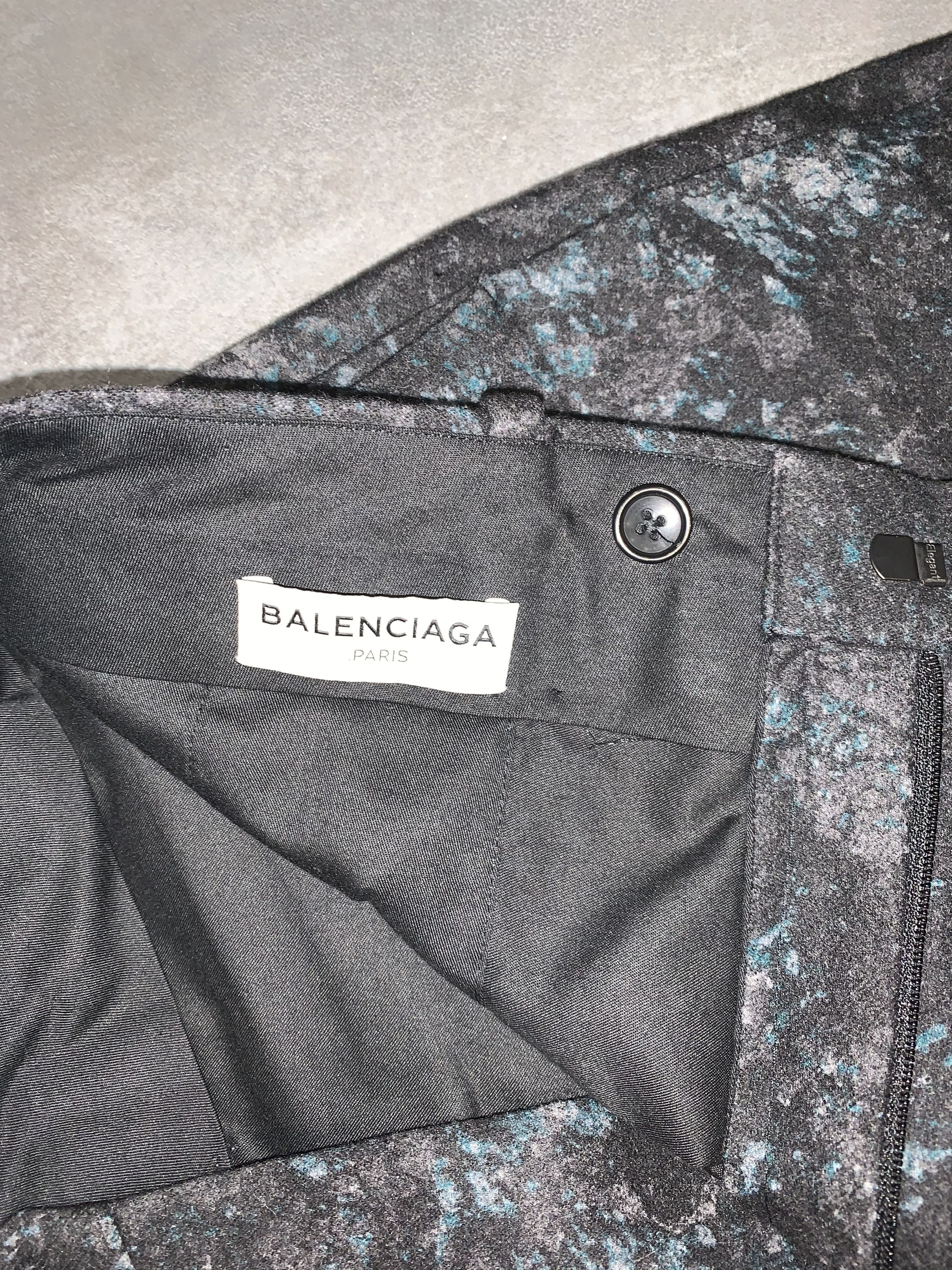 Balenciaga Balenciaga Art Painting Wool Casual Pants Size US 30 / EU 46 - 15 Thumbnail
