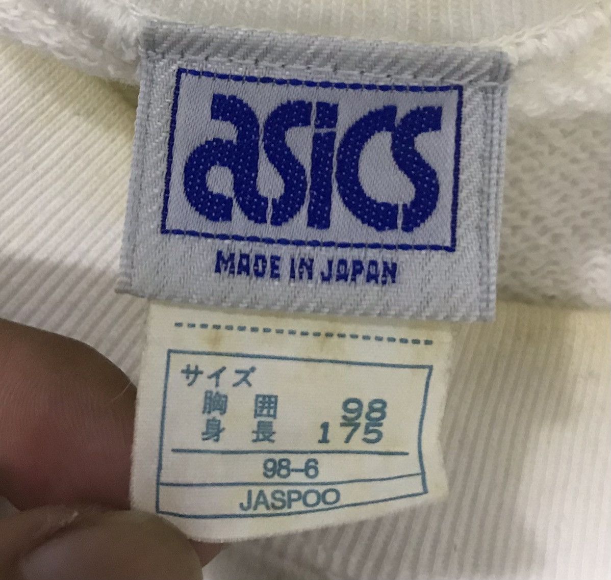 Asics × Japanese Brand × Vintage VINTAGE ASICS NIPPON VOLLEYBALL LEAGUE SWEATSHIRT Size US M / EU 48-50 / 2 - 7 Thumbnail