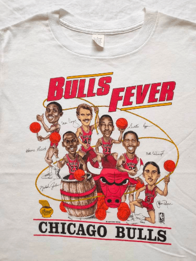 Vintage Vintage 80s Chicago Bulls Fever T-shirt Size US L / EU 52-54 / 3 - 2 Thumbnail