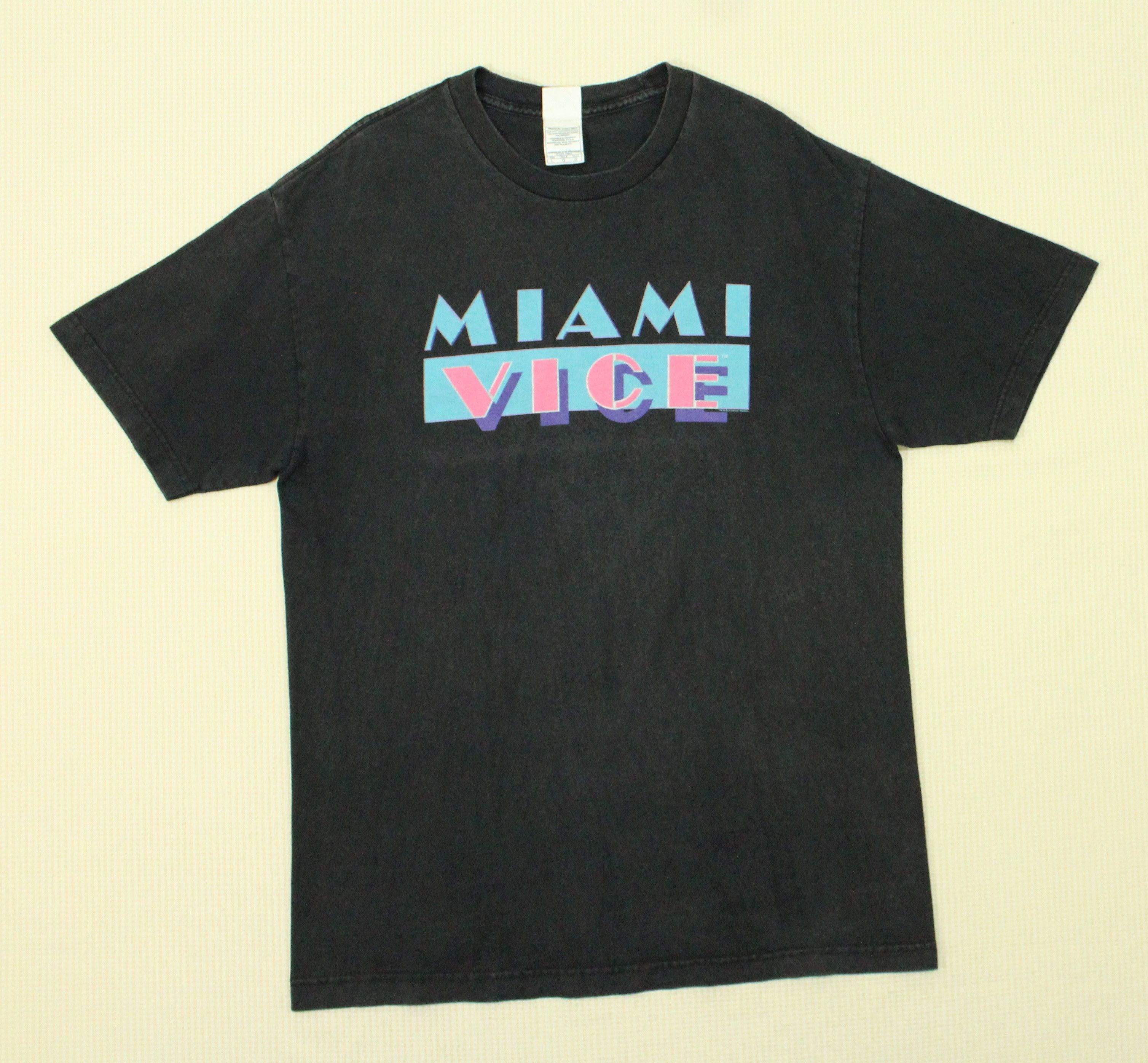 Vintage Vintage MIAMI VICE T Shirt Universal Studios Faded Black Size US L / EU 52-54 / 3 - 4 Thumbnail