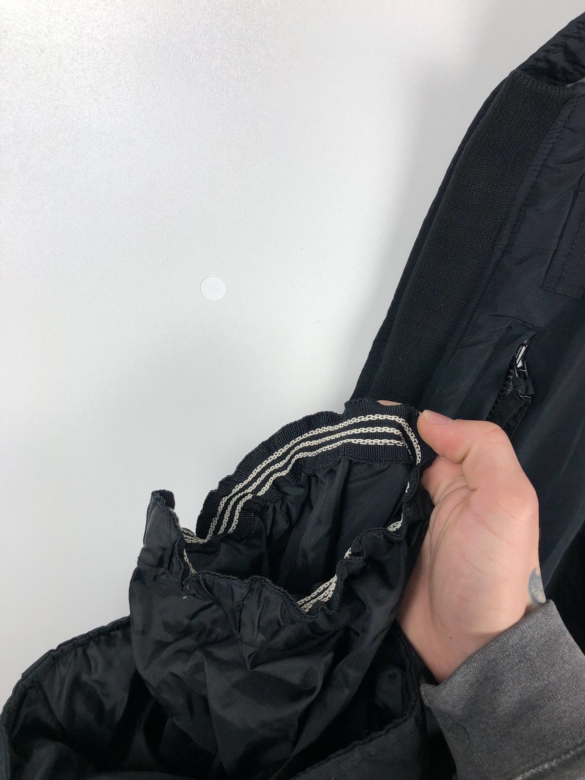 Columbia Columbia vintage ski pants black size Large made in korea Size US 34 / EU 50 - 13 Thumbnail