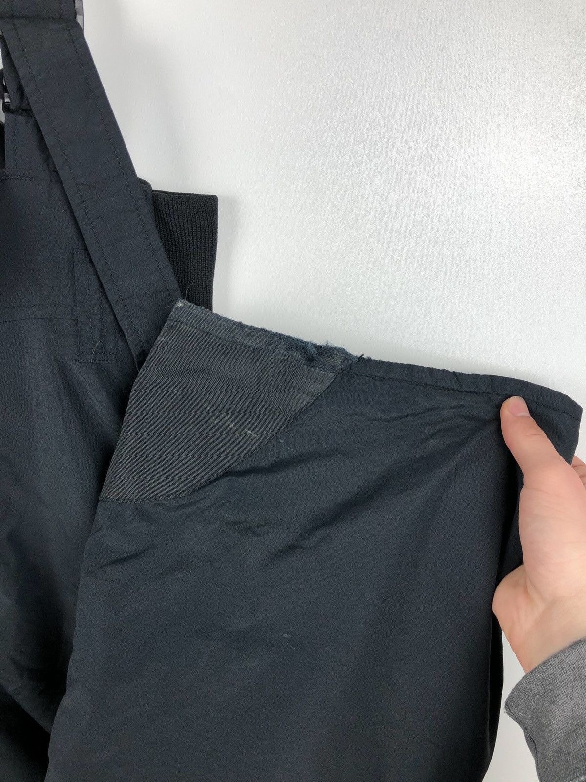 Columbia Columbia vintage ski pants black size Large made in korea Size US 34 / EU 50 - 15 Thumbnail