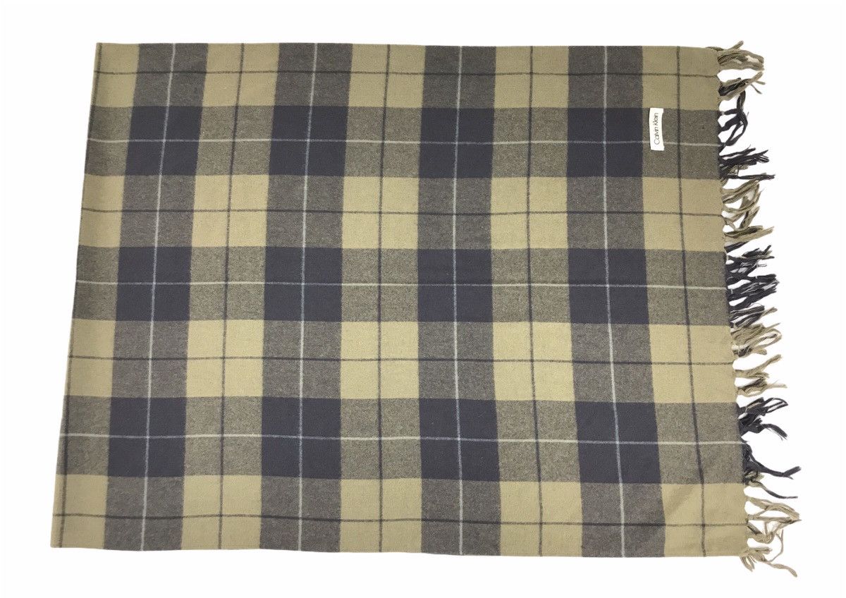 Calvin Klein × Designer Vintage Calvin Klein Plaid Checked Muffler Scarf Pure Wool Size ONE SIZE - 2 Thumbnail