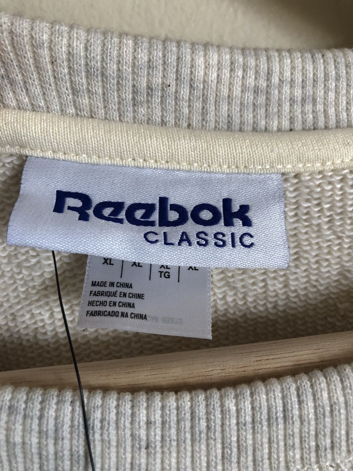 Maison Kitsune × Reebok Reebok X Maison Kitsune Baseball crewneck sweatshirt Size US XL / EU 56 / 4 - 3 Thumbnail