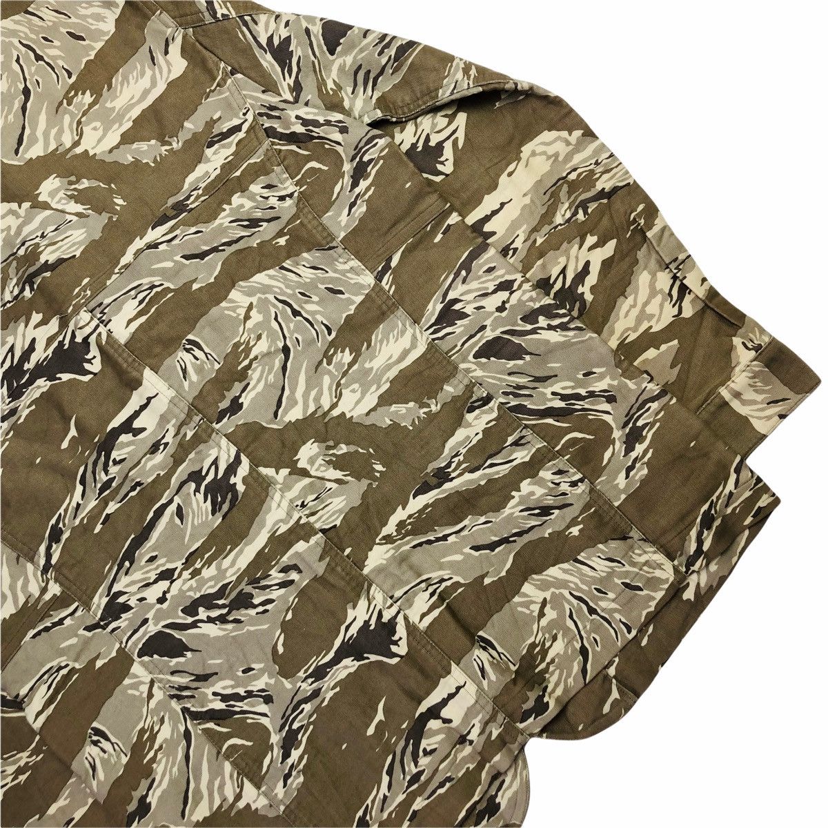 Jun Takahashi AW01-02 DAVF Multipocket Desert Camo Blazer Jacket Size US L / EU 52-54 / 3 - 9 Thumbnail