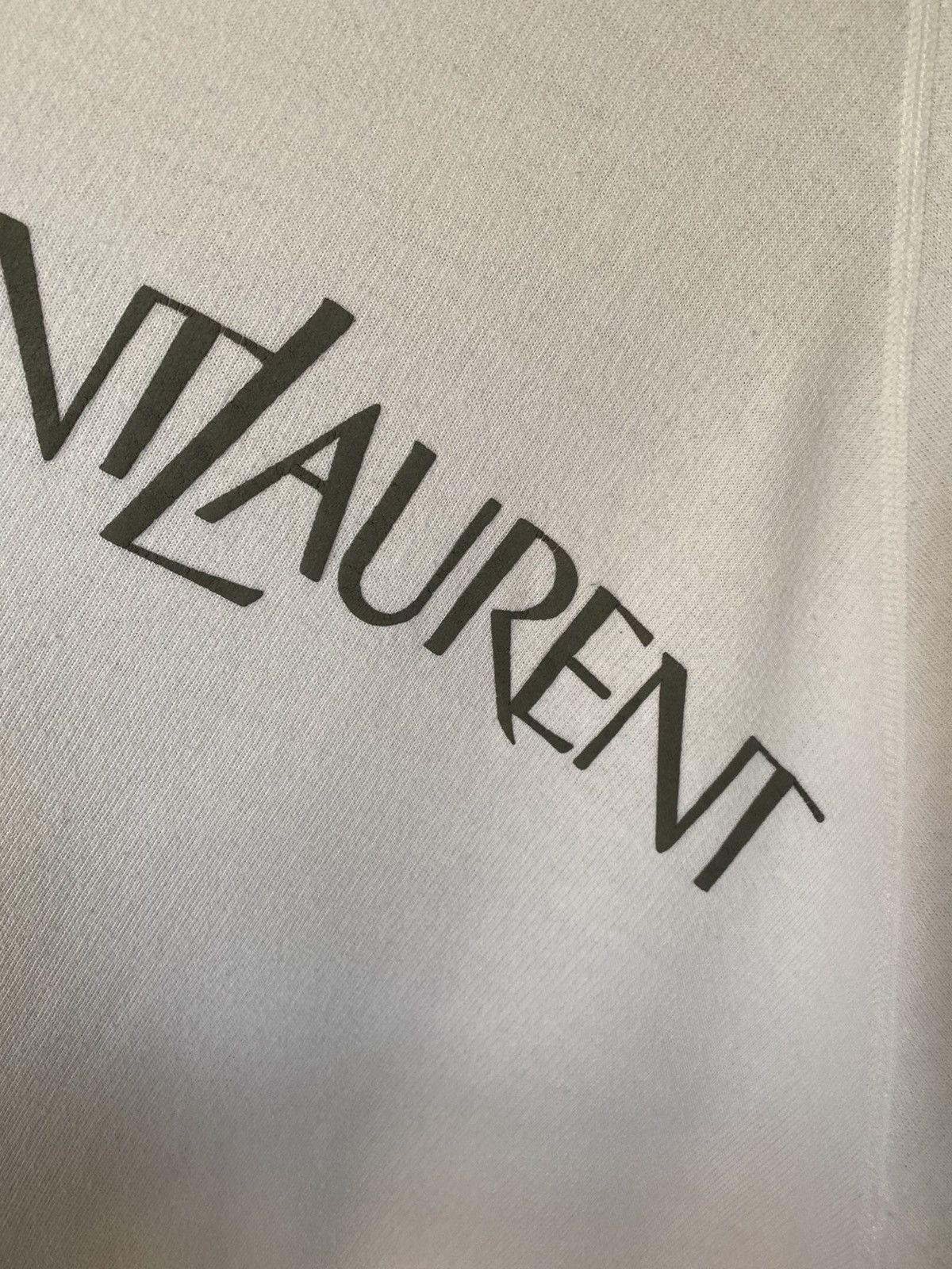 Yves Saint Laurent Vintage Yves Saint Laurent White Logo Sweatshirt Burberry Size US L / EU 52-54 / 3 - 5 Thumbnail