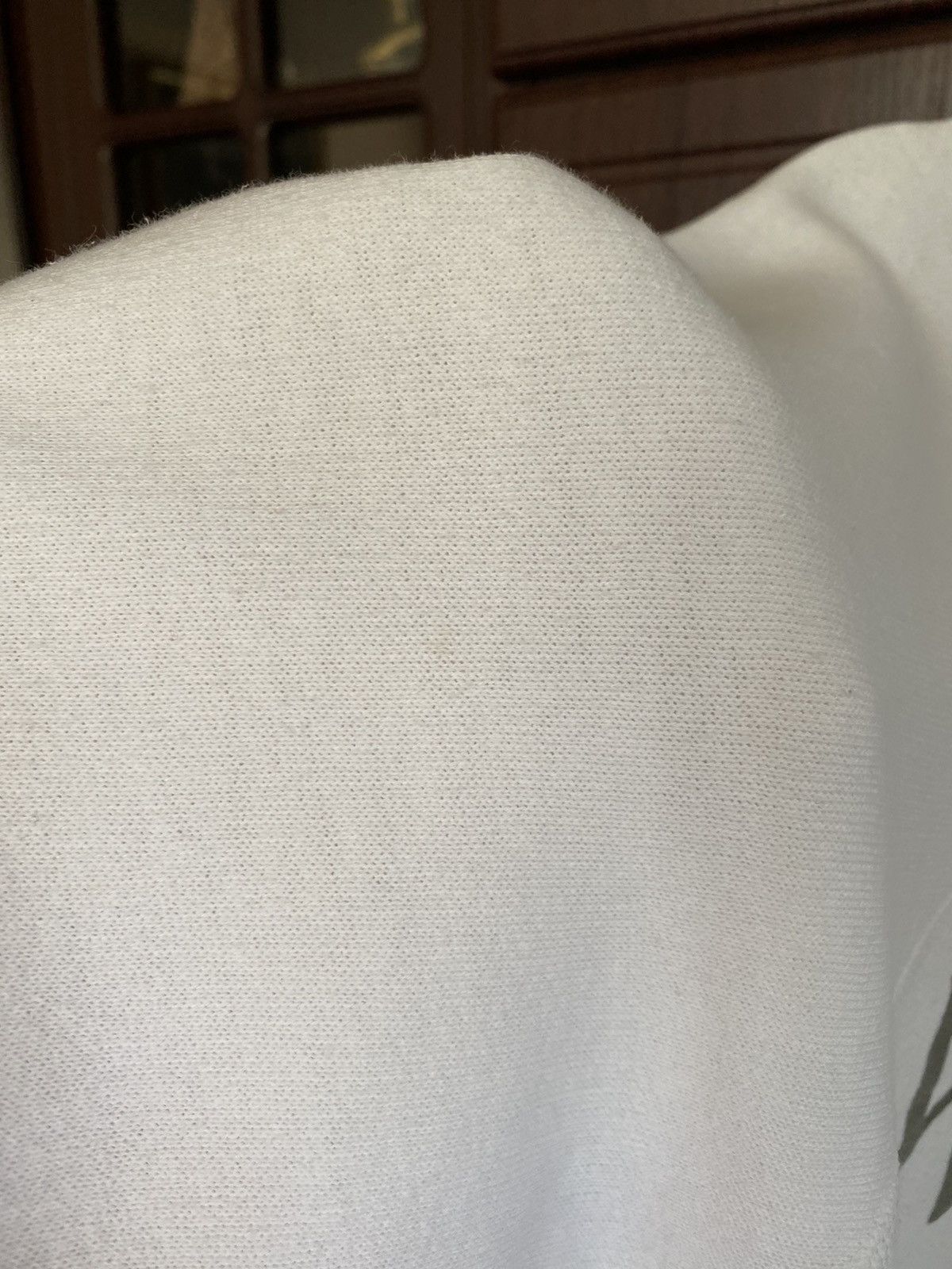 Yves Saint Laurent Vintage Yves Saint Laurent White Logo Sweatshirt Burberry Size US L / EU 52-54 / 3 - 13 Thumbnail