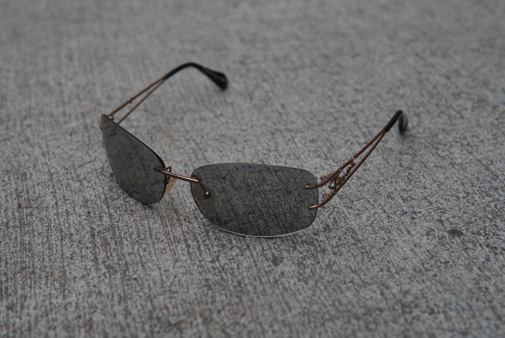 image of Fendi Sunglasses Fs 393 Gold Metal Gray Rimless, Men's
