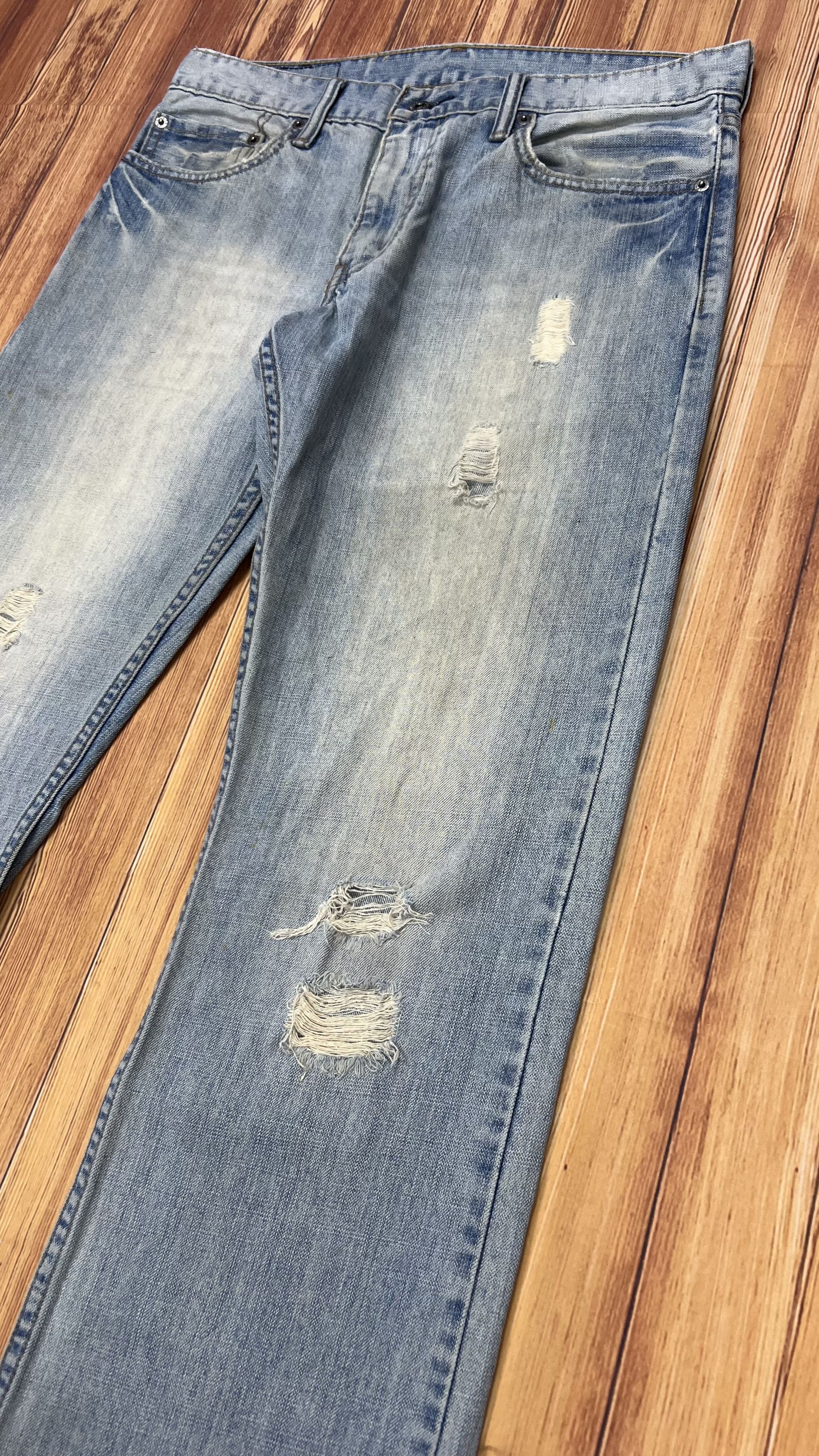 Levi's × Vintage Distressed Vintage Levi's 527 Bootcut Jeans Size US 34 / EU 50 - 1 Thumbnail