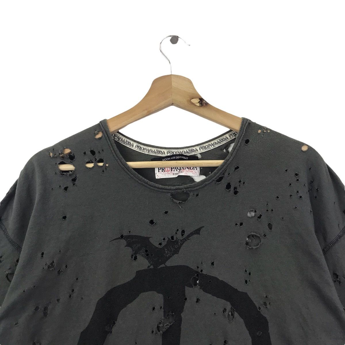 Japanese Brand PROPA9ANDA JOSH ROX Moon Age Devilment JapanDistressedTshirt Size US M / EU 48-50 / 2 - 2 Thumbnail