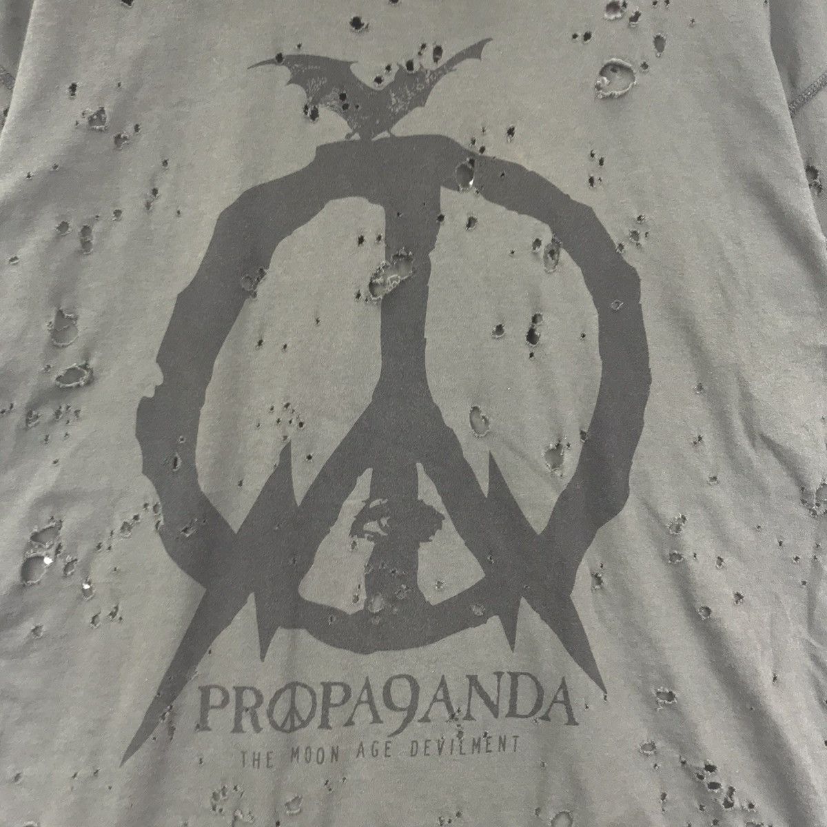 Japanese Brand PROPA9ANDA JOSH ROX Moon Age Devilment JapanDistressedTshirt Size US M / EU 48-50 / 2 - 3 Thumbnail