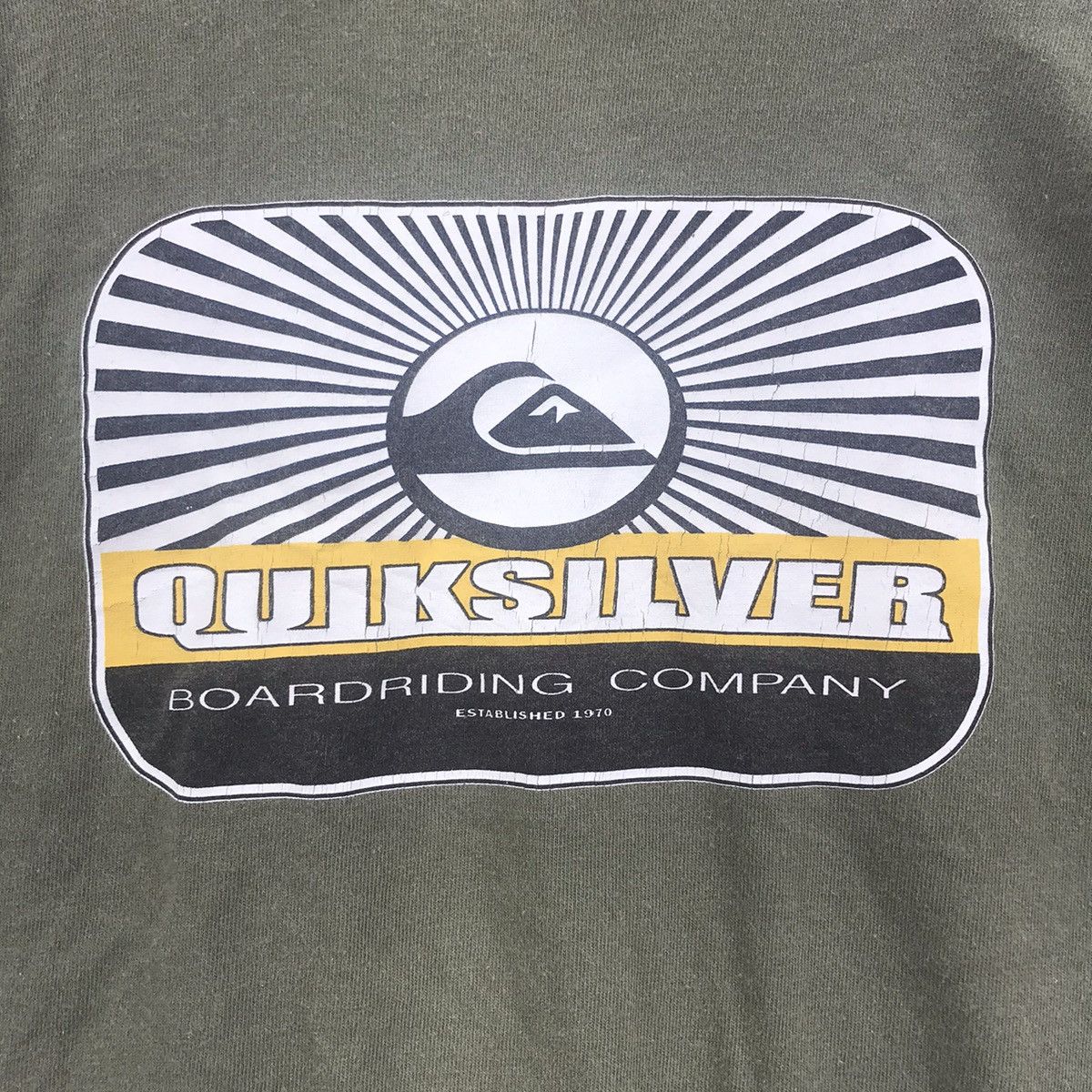 Quiksilver Vintage 90s QUIKSILVER USA Surf Board Hawaii Beach T Shirt Size US S / EU 44-46 / 1 - 2 Thumbnail