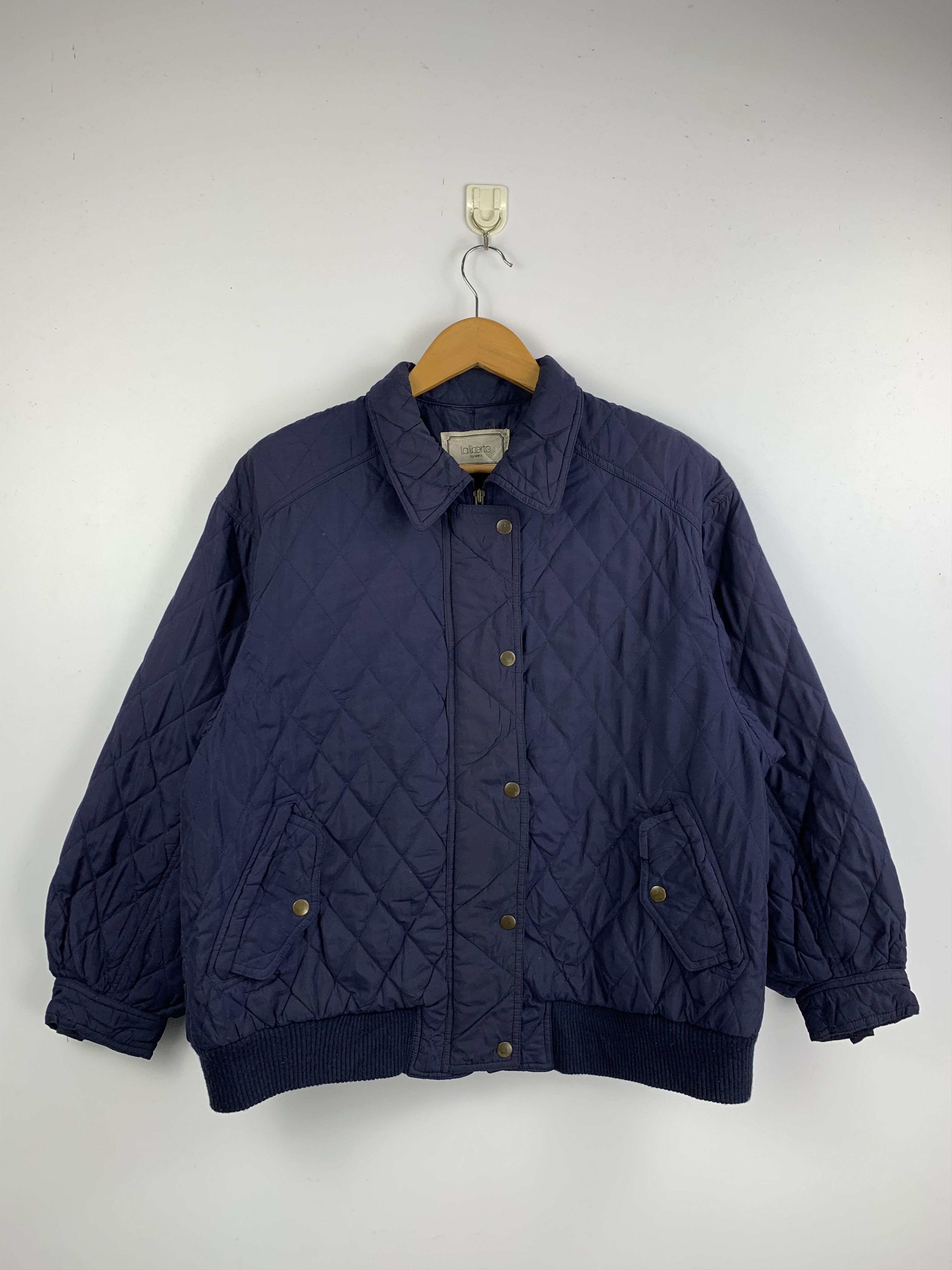 Japanese Brand Vintage LALIBERTE Quilted Zip Up Bomber Jacket Size US M / EU 48-50 / 2 - 1 Thumbnail