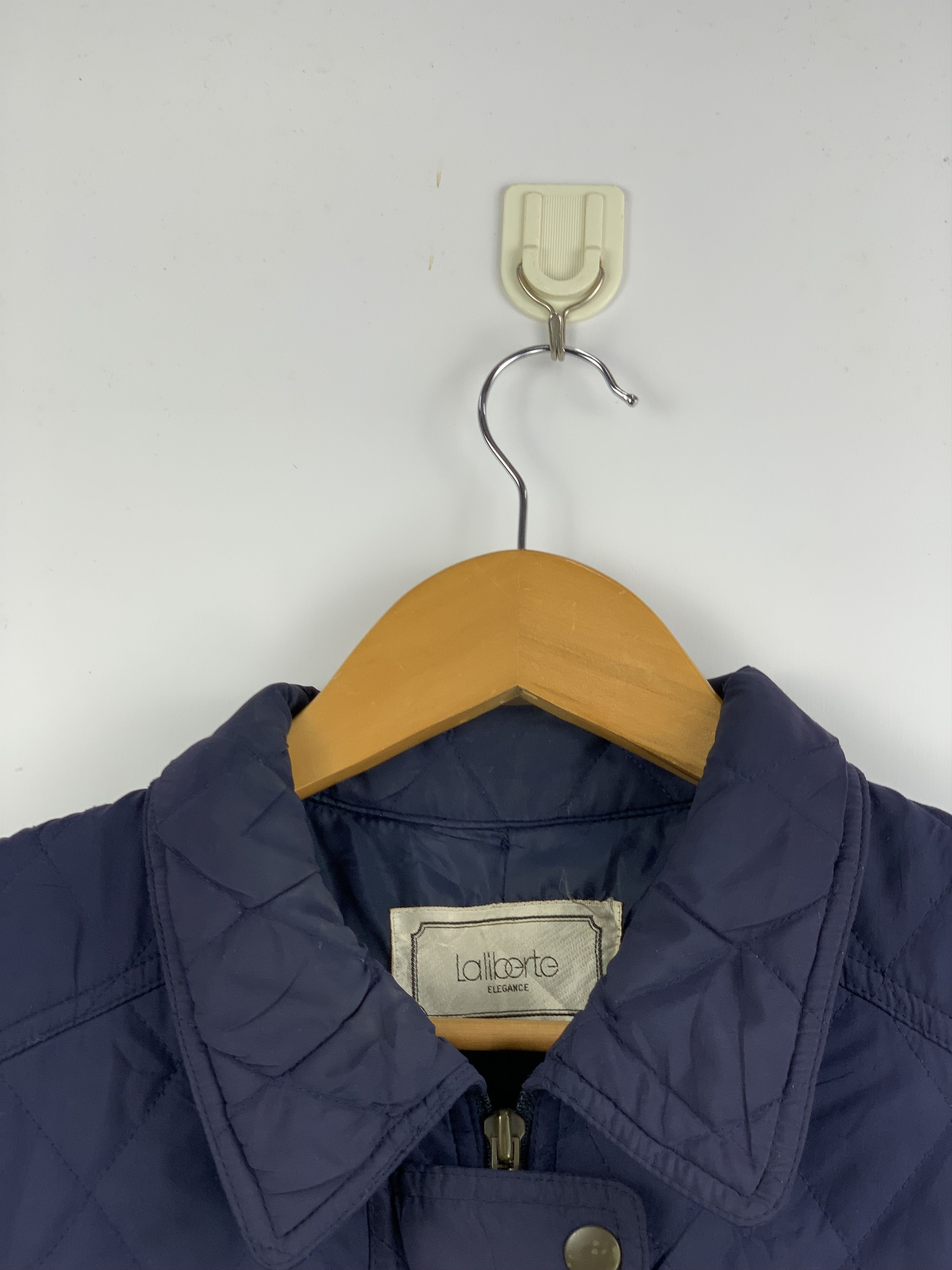 Japanese Brand Vintage LALIBERTE Quilted Zip Up Bomber Jacket Size US M / EU 48-50 / 2 - 2 Thumbnail