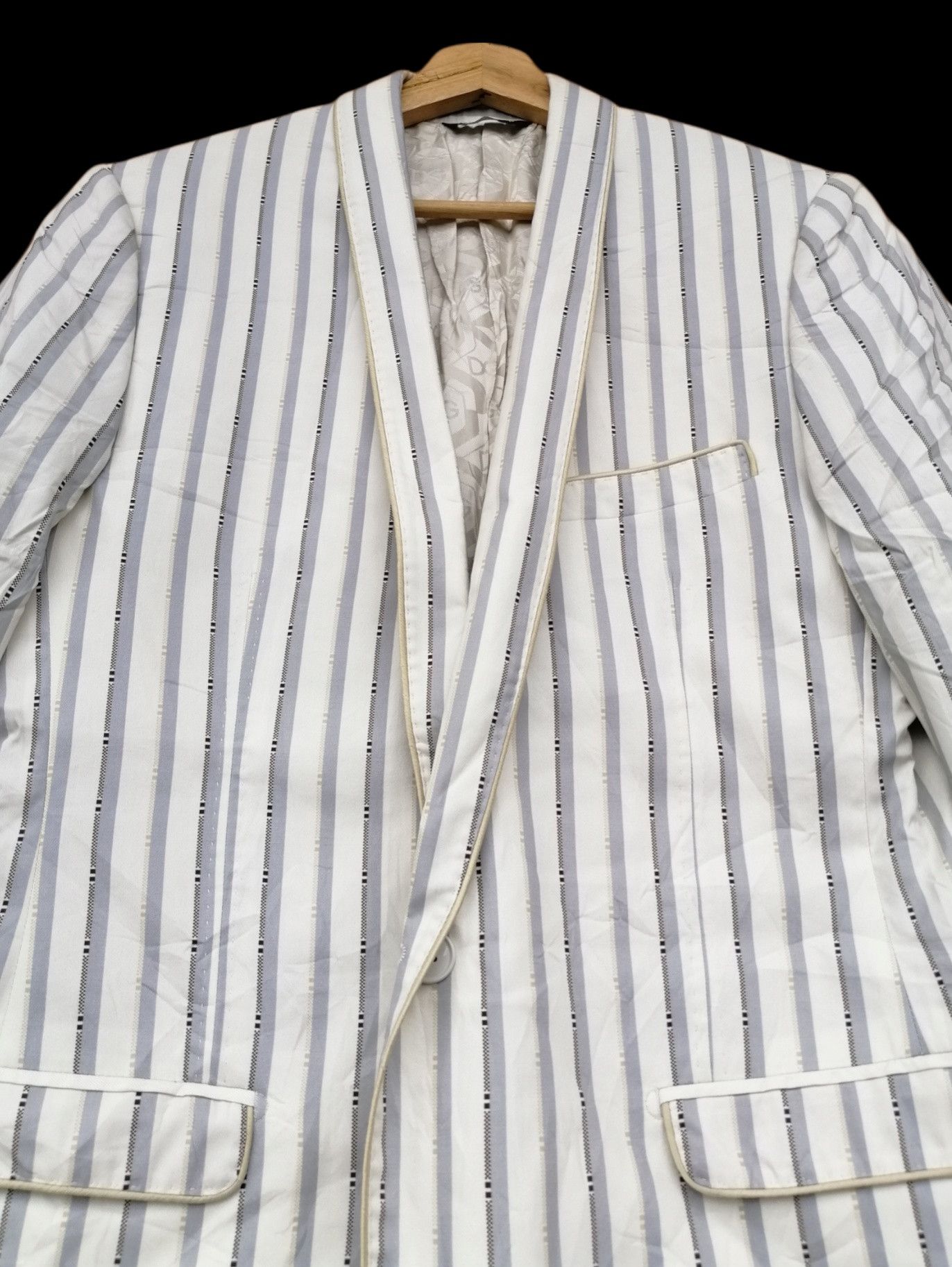 Dolce & Gabbana Vintage Dolce and Gabbana Gold White Blazer Jacket Size US S / EU 44-46 / 1 - 4 Thumbnail