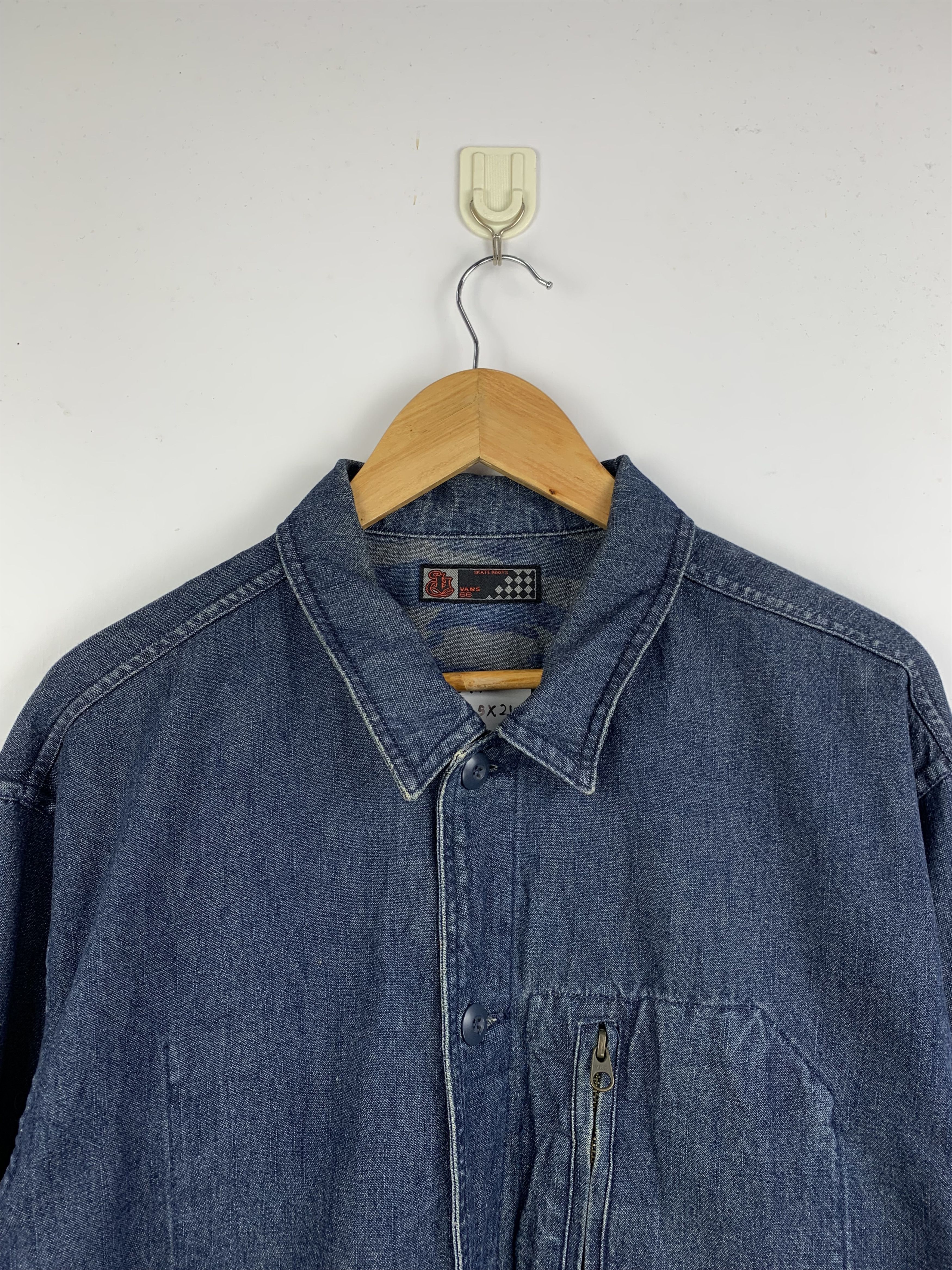 Vans Vintage VANS Button Up Oversized Light Denim Jacket Size US XL / EU 56 / 4 - 3 Thumbnail