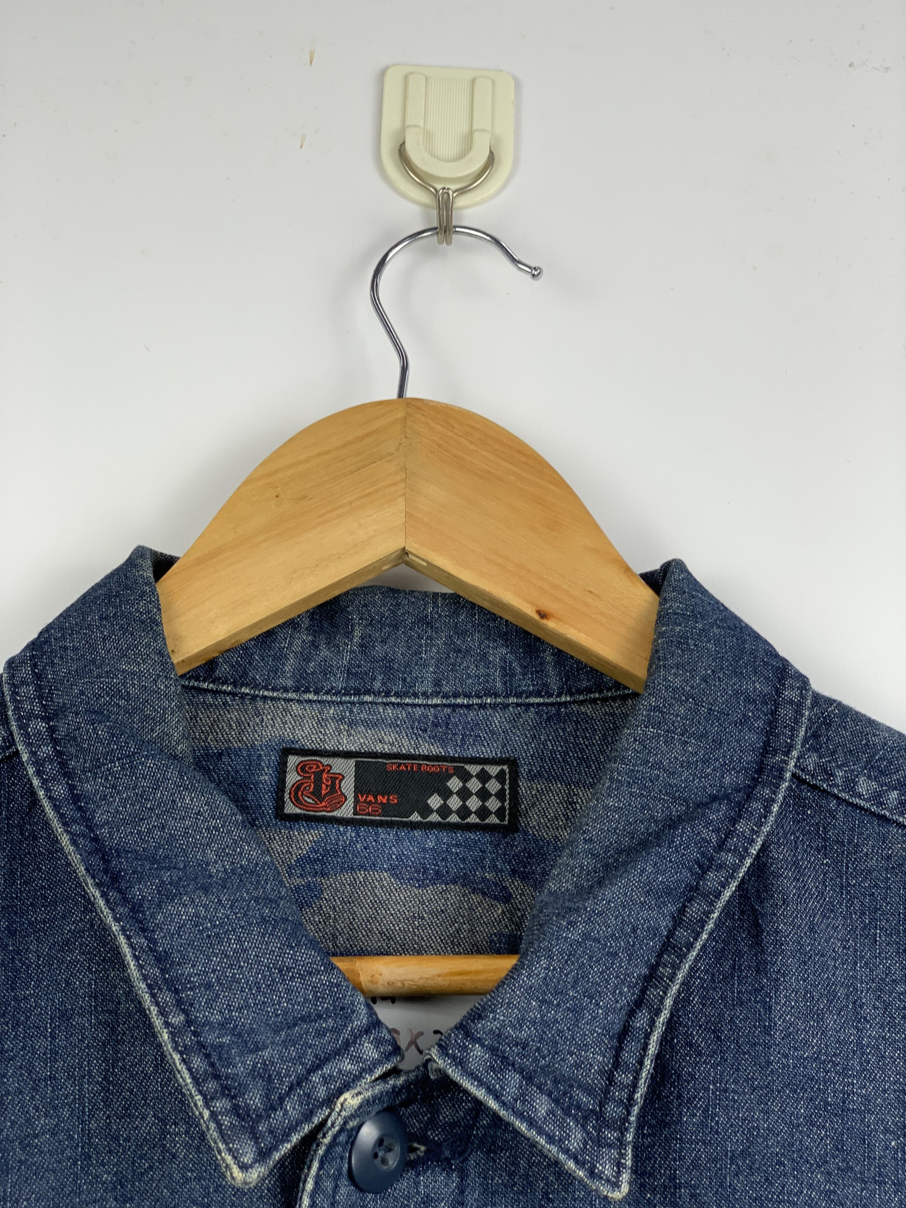 Vans Vintage VANS Button Up Oversized Light Denim Jacket Size US XL / EU 56 / 4 - 2 Thumbnail