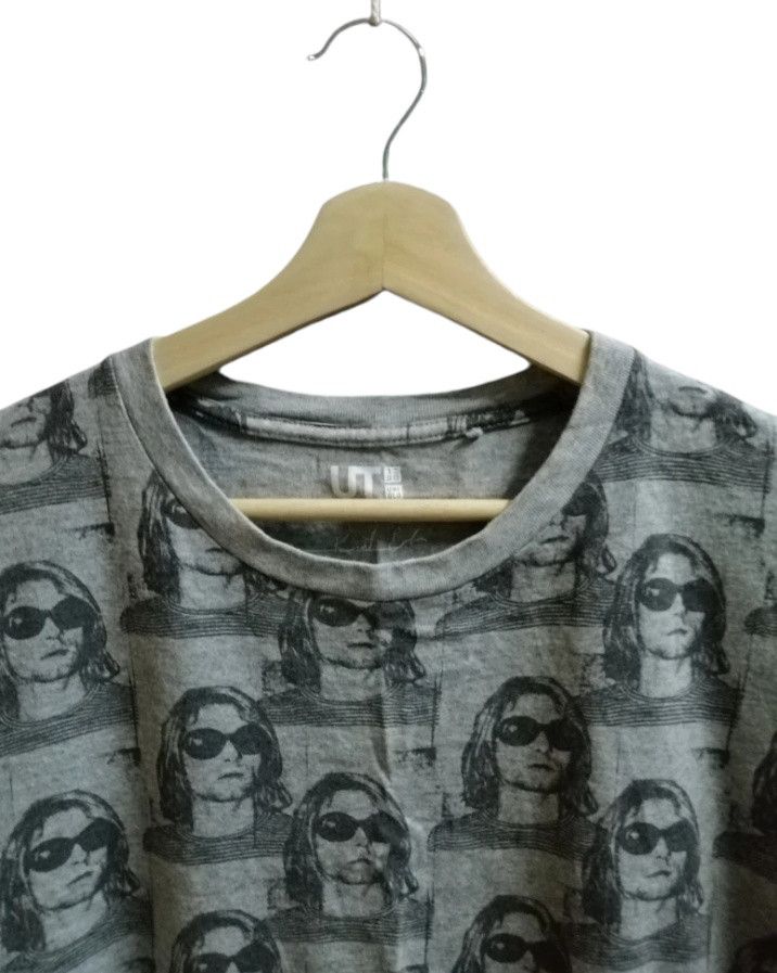 Nirvana × Uniqlo Uniqlo X Kurt Cobain Signature Tee Shirt Size US XL / EU 56 / 4 - 4 Thumbnail
