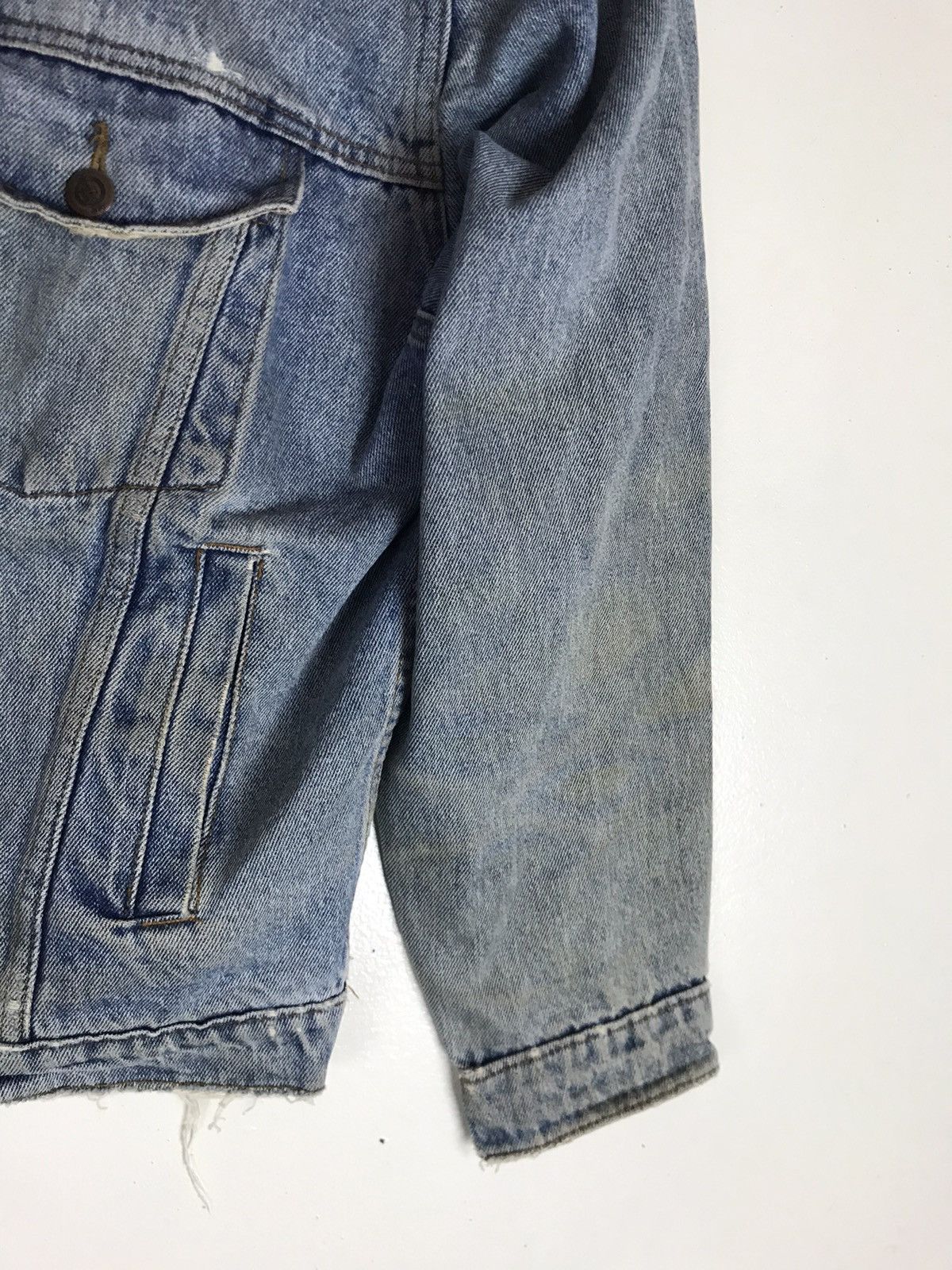 Hard Rock Cafe Vintage Hard Rock Cafe Bangkok Denim Trucker Jacket Size US M / EU 48-50 / 2 - 7 Thumbnail