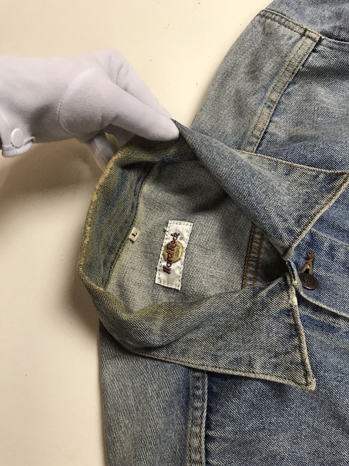 Hard Rock Cafe Vintage Hard Rock Cafe Bangkok Denim Trucker Jacket Size US M / EU 48-50 / 2 - 9 Thumbnail